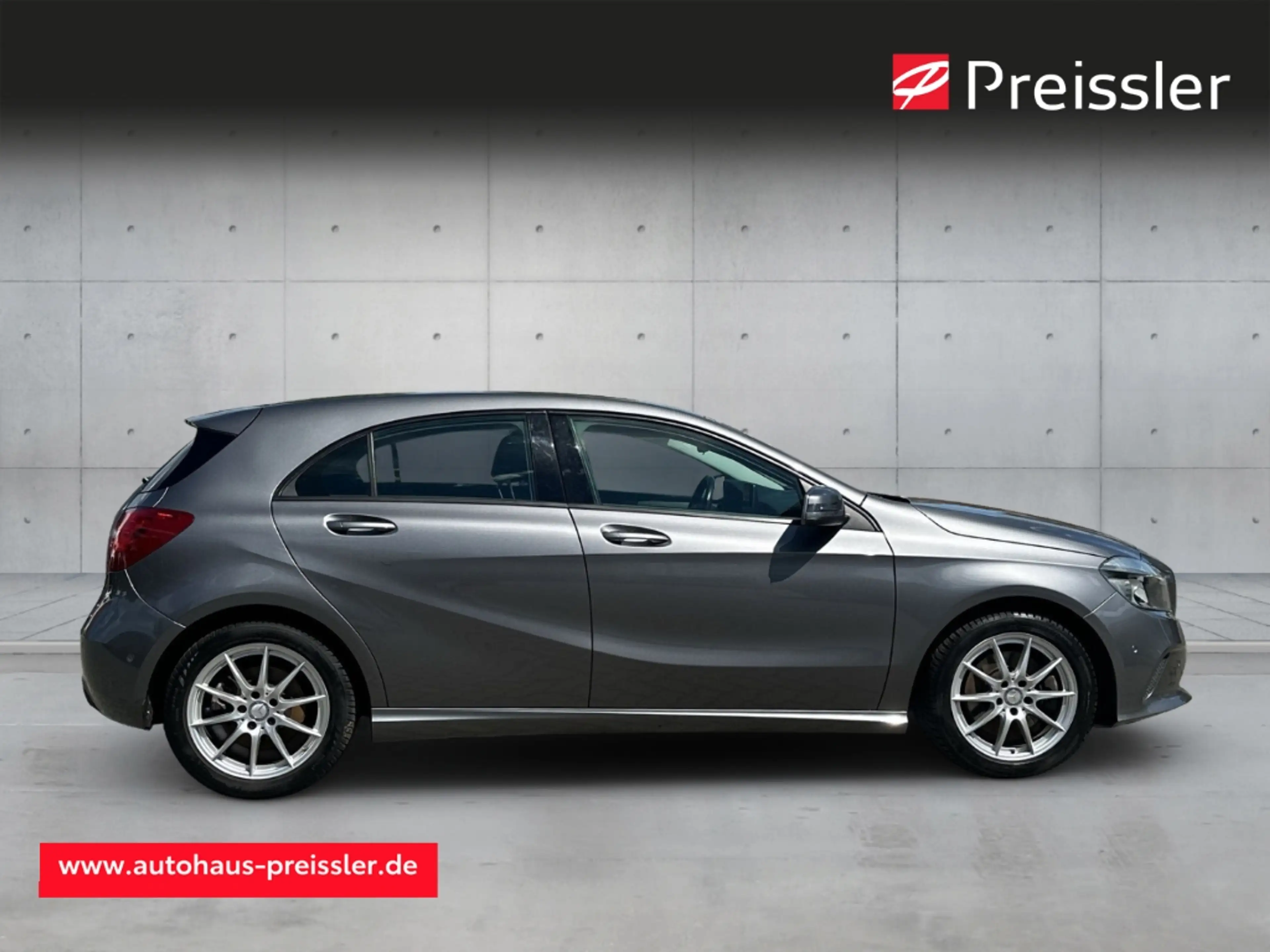 Mercedes-Benz A 250 BlueEfficiency Standard Navi SHZ Keyless Start Par — photo 10