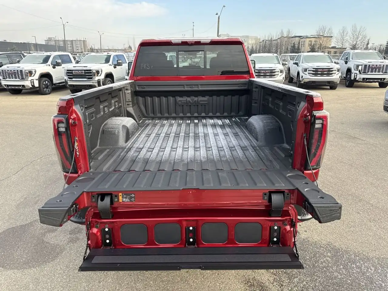 GMC Sierra 3500HD снимка GMC Sierra 3500HD