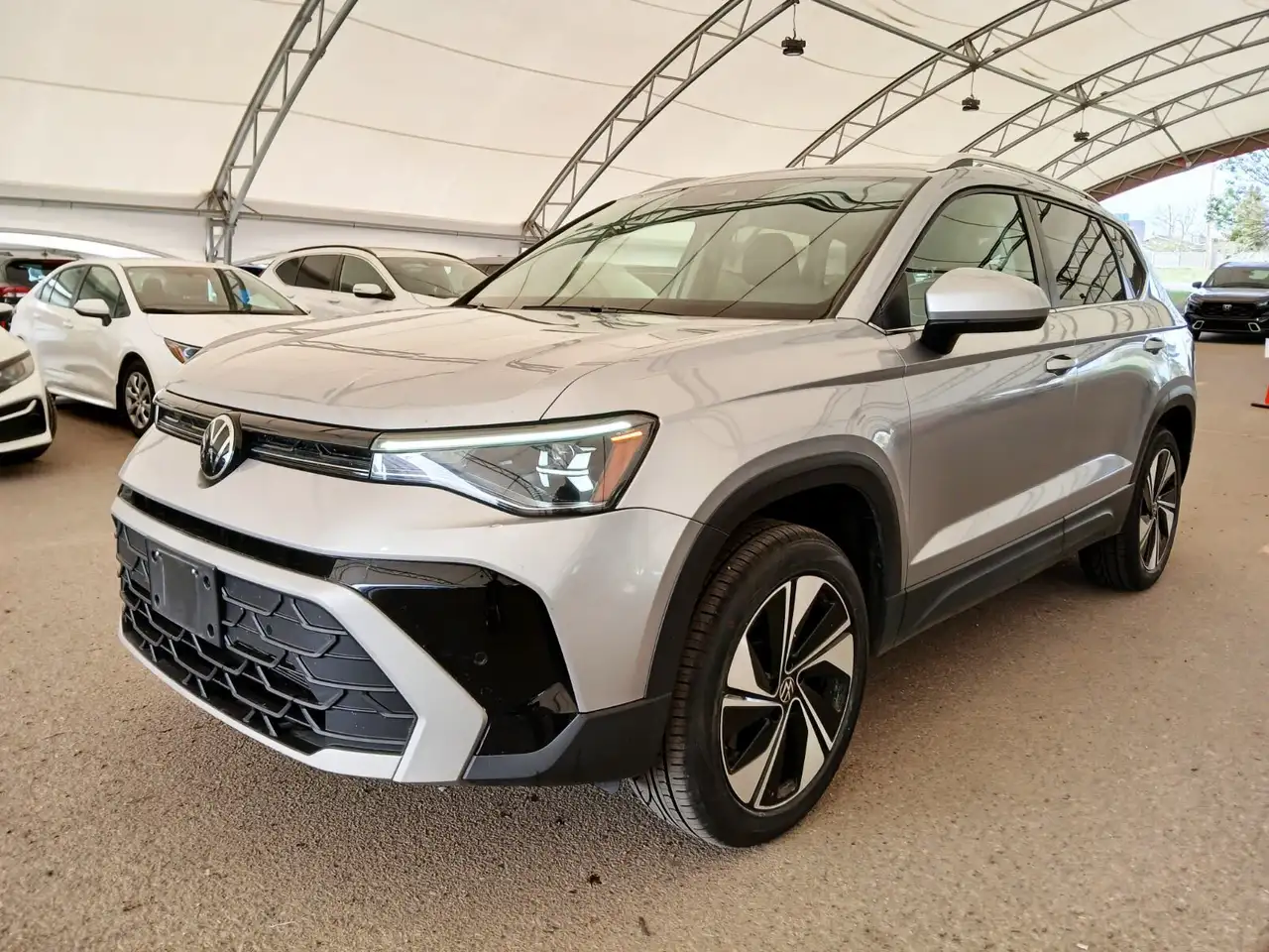 2025 Volkswagen Taos