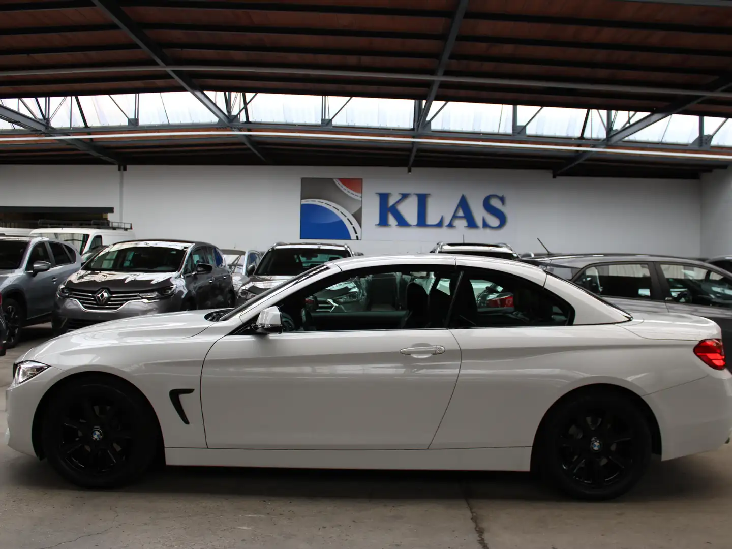 BMW 420 iA Cabriolet+BOÎTE AUTO+CUIR SPORT +++ Blanc - 2