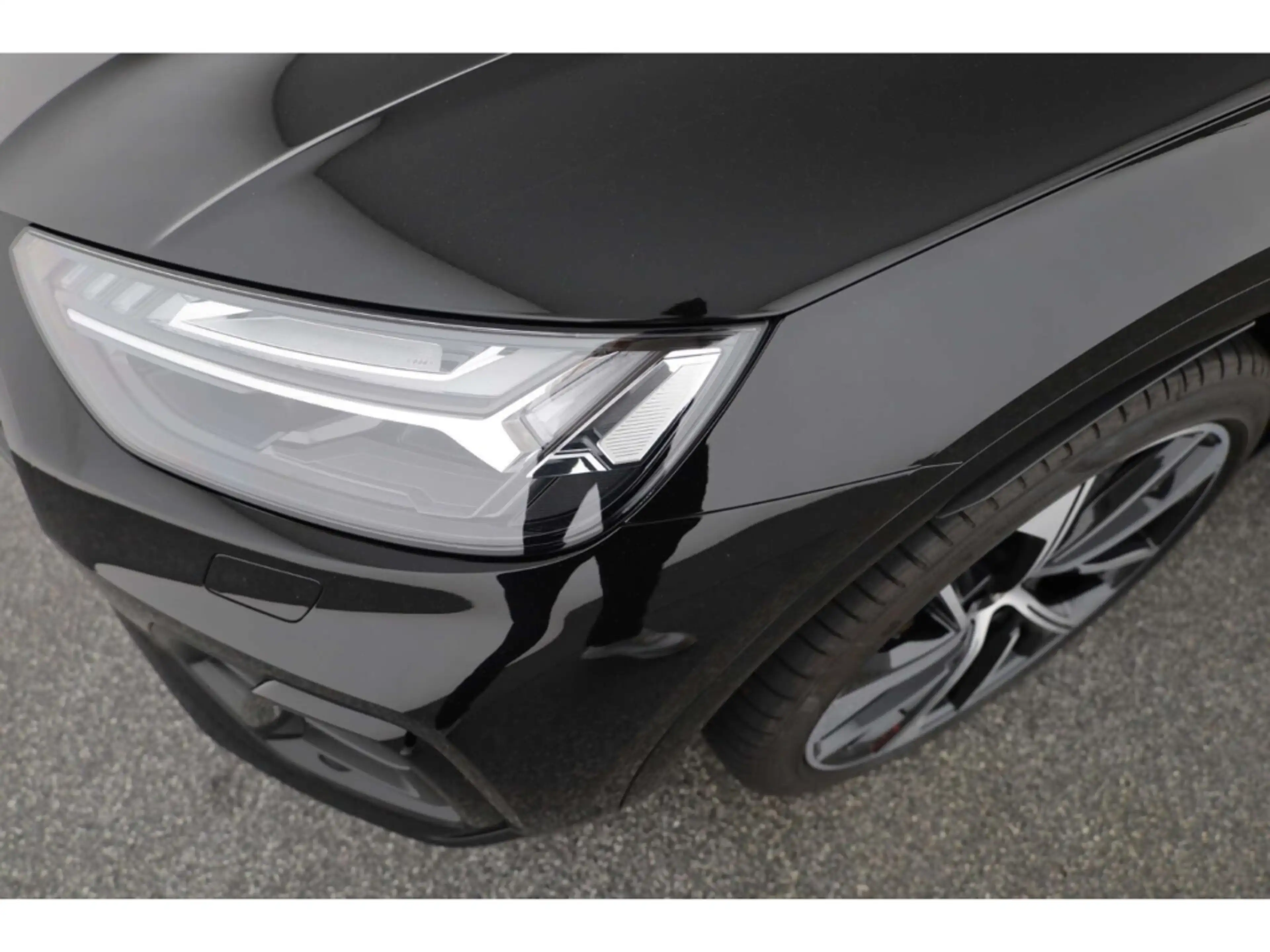Audi SQ5 3.0 TDI quattro — photo 7