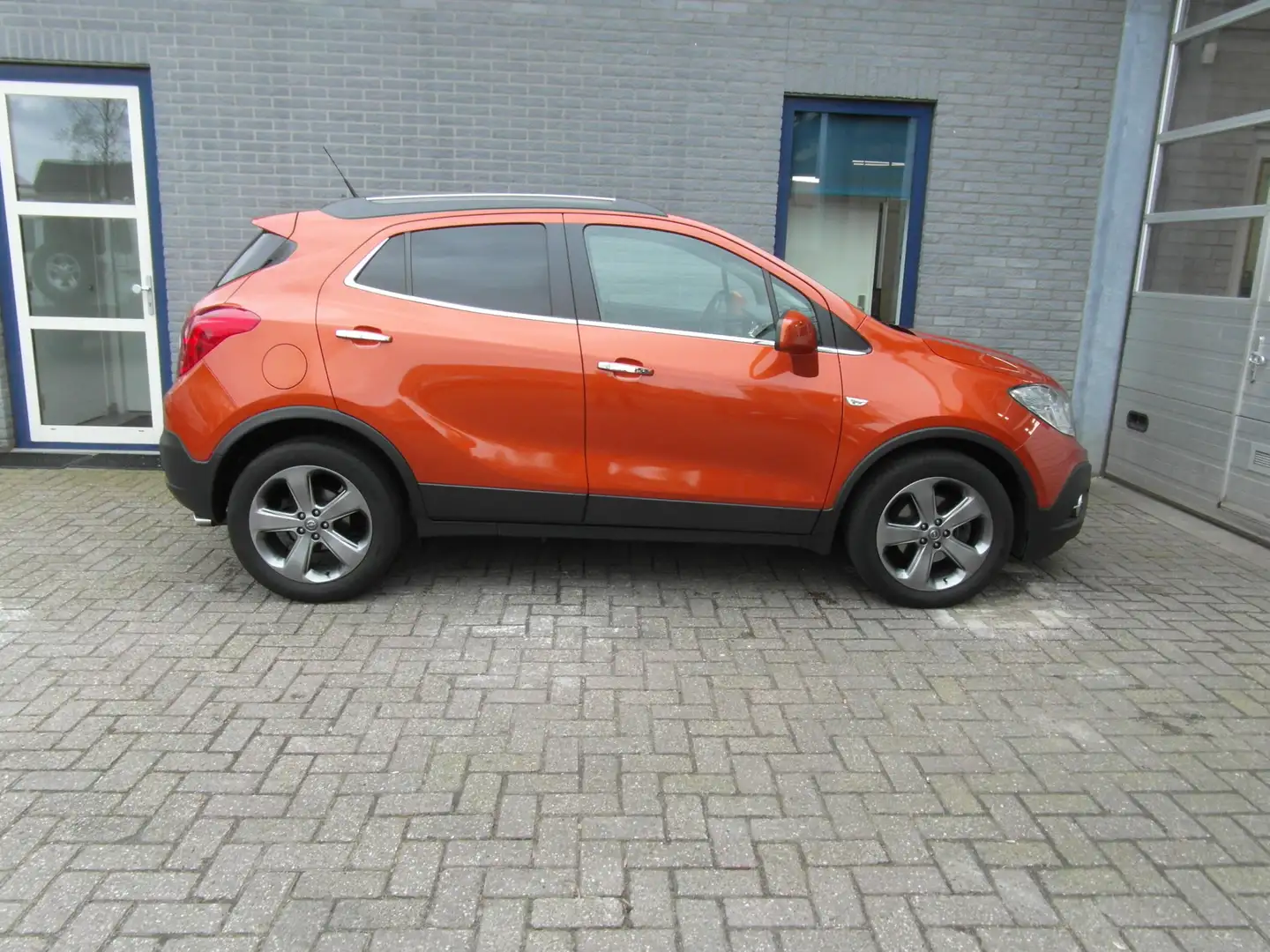 Opel Mokka 1.4 T Cosmo 4x4 Inclusief Afleveringskosten Oranje - 2