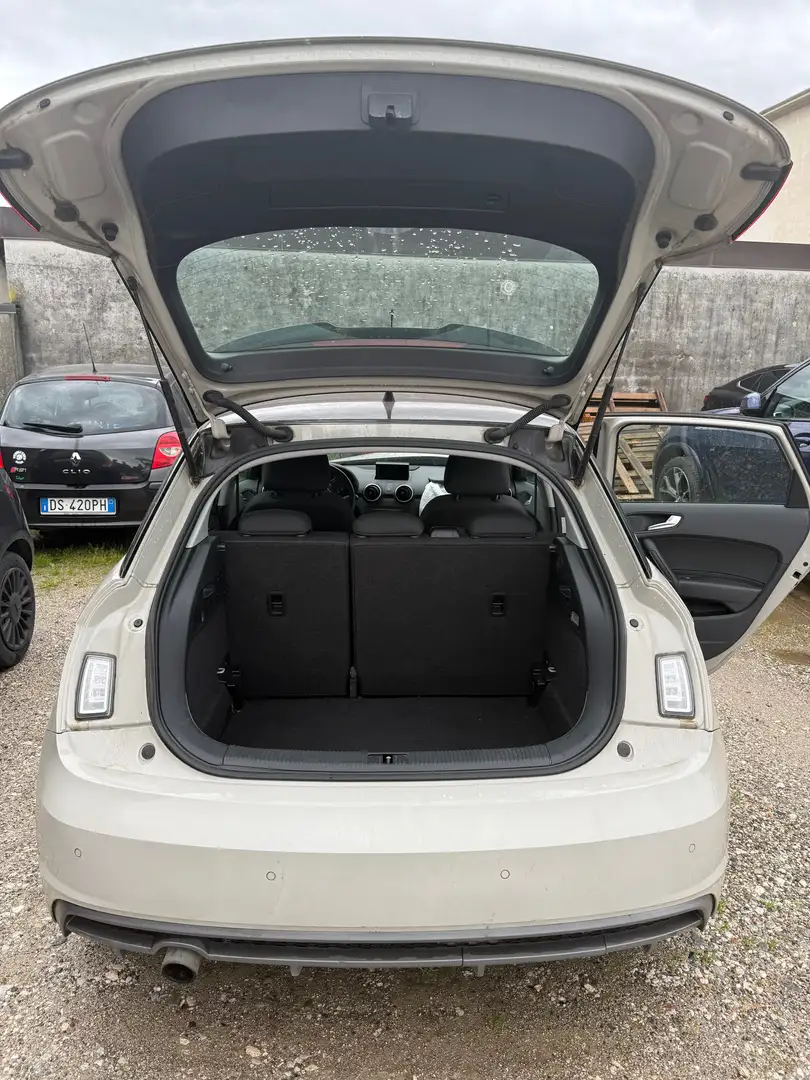 Audi A1 A1 Sportback 1.0 tfsi ultra 95cv s-tronic - 2