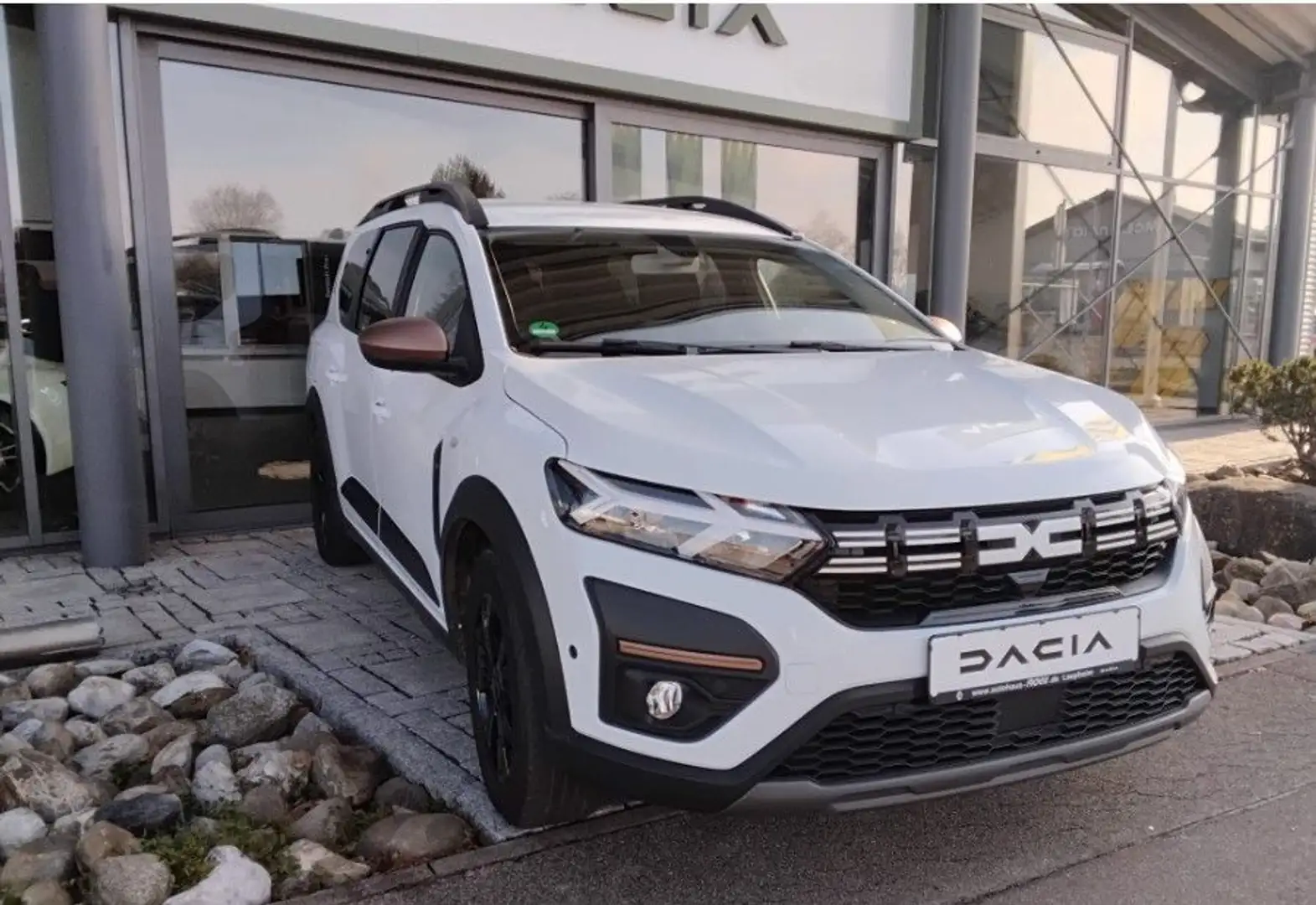 Dacia Jogger Extreme+ 7 Sitzer Weiß - 2
