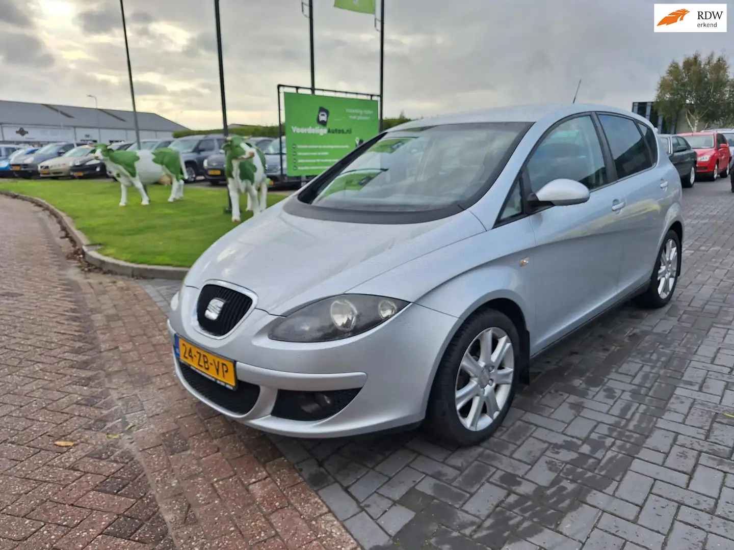 SEAT Altea 1.6 Lifestyle / Nette staat / 164.449 km NAP / APK Grau - 1