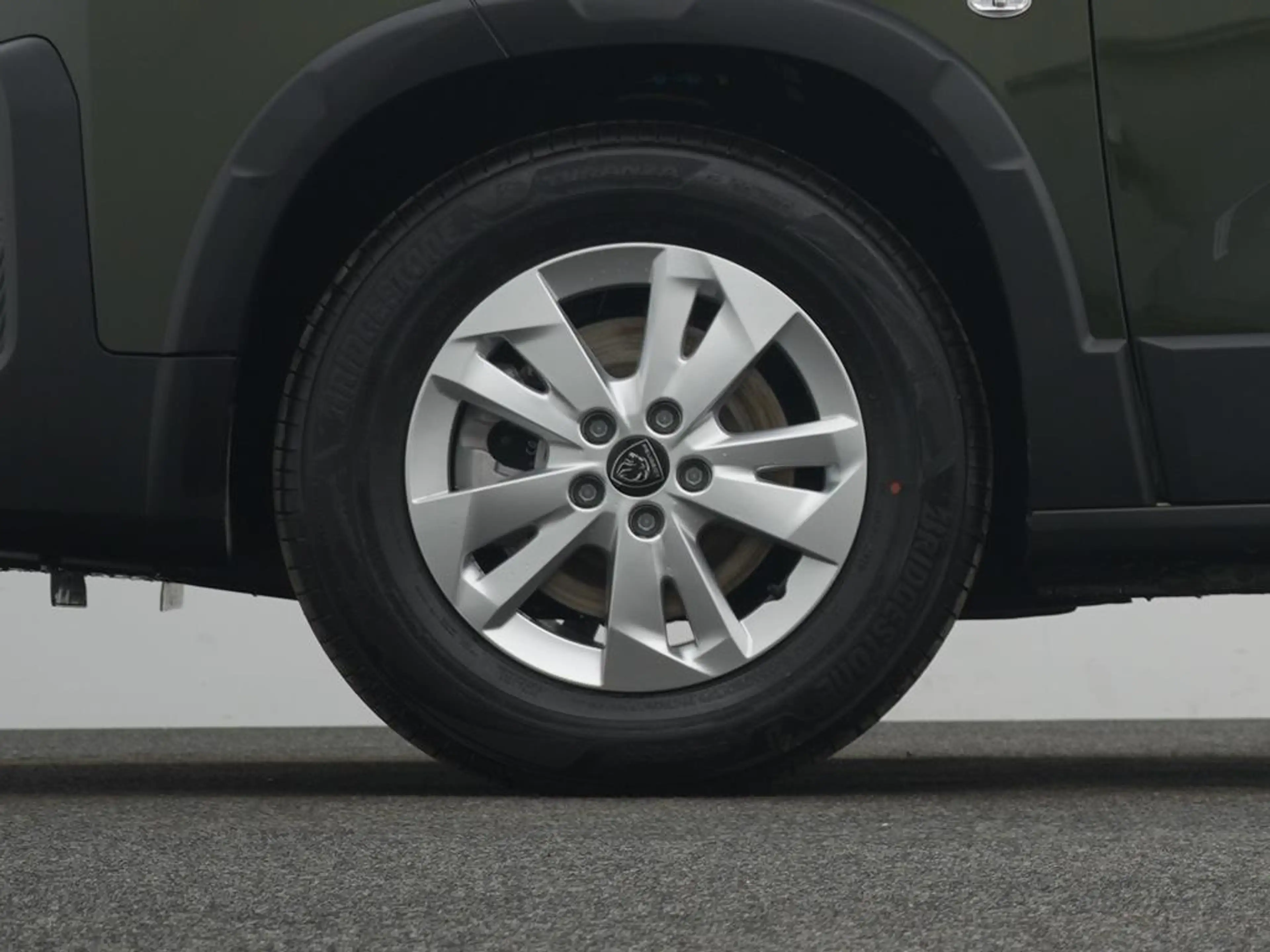 Peugeot Rifter L1 Allure Benziner 110 — photo 8