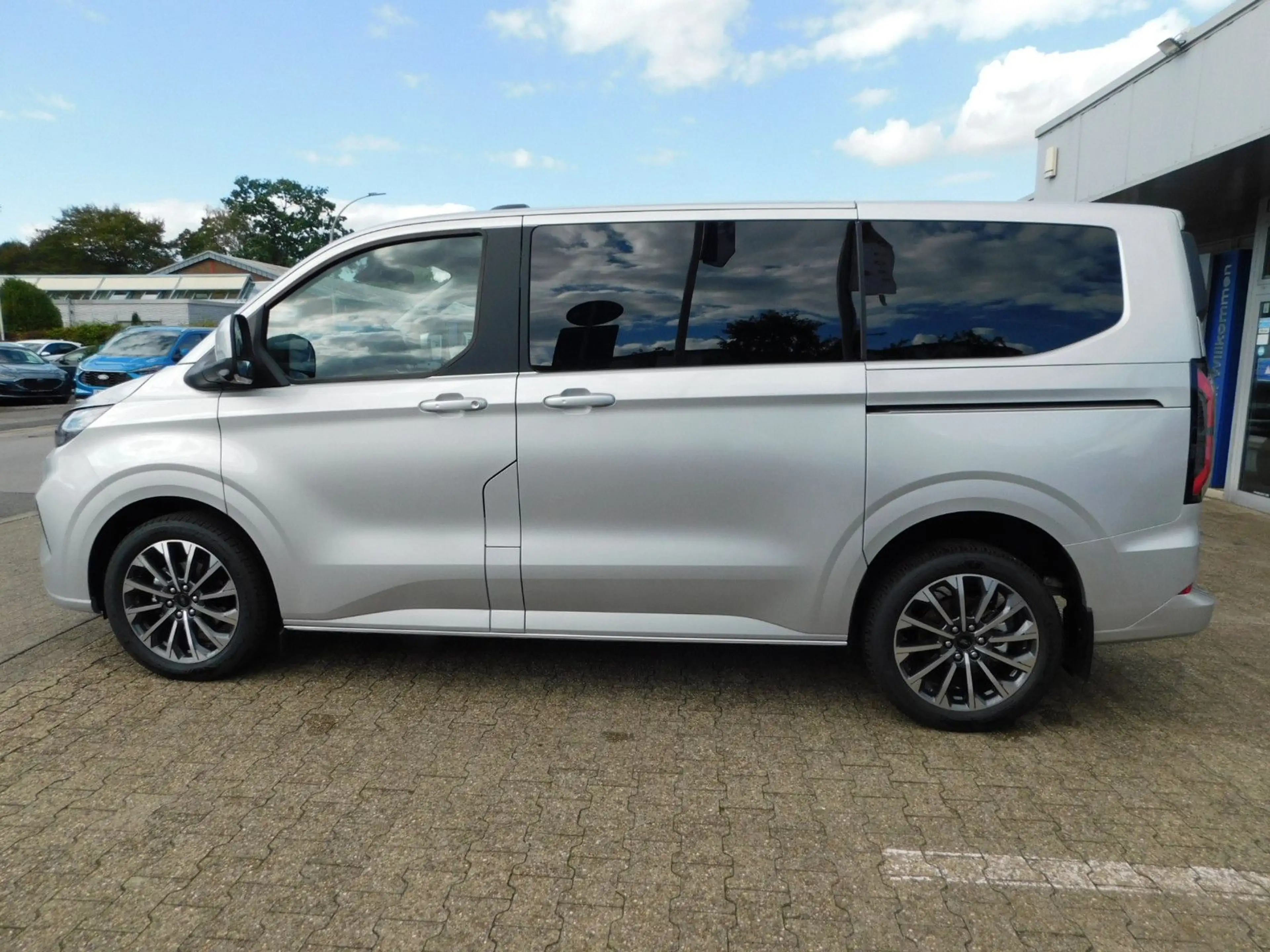 Ford Tourneo Custom 2.0 L1 Autom Titanium X B&O — photo 8