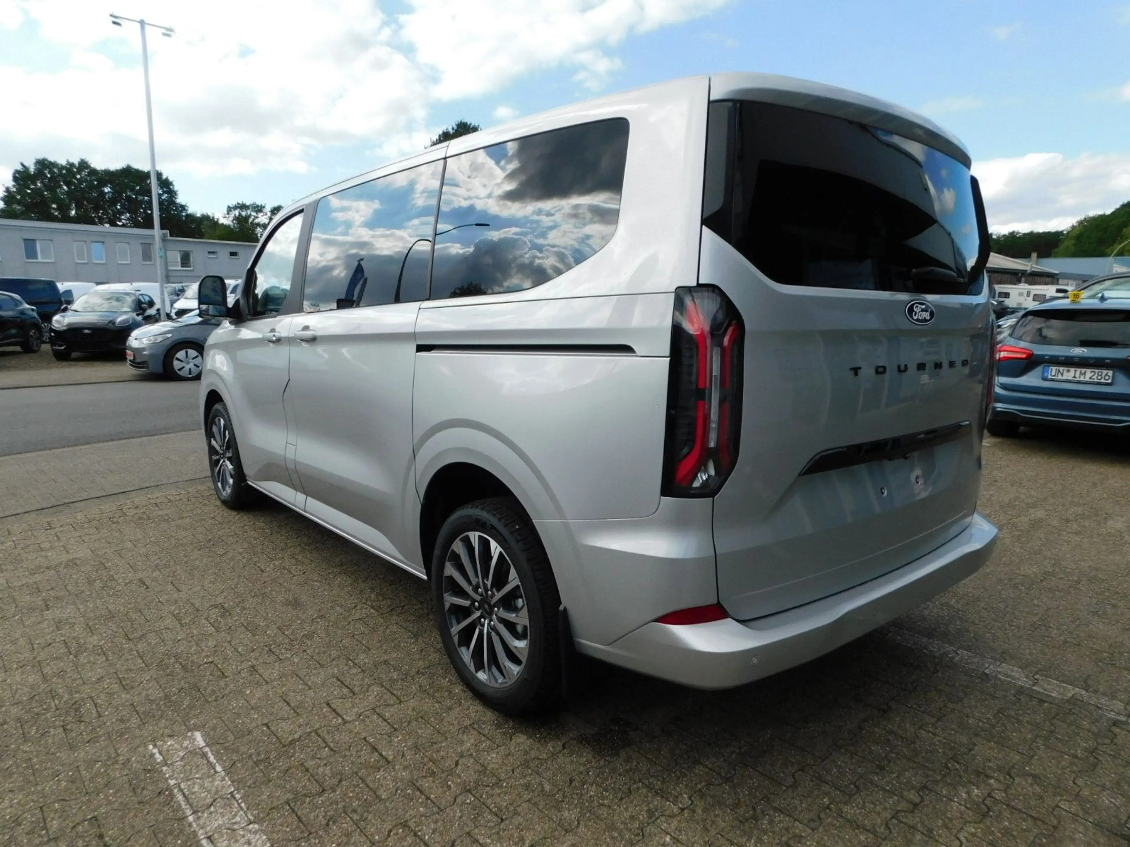 Ford Tourneo Custom 2.0 L1 Autom Titanium X B&O — photo 7