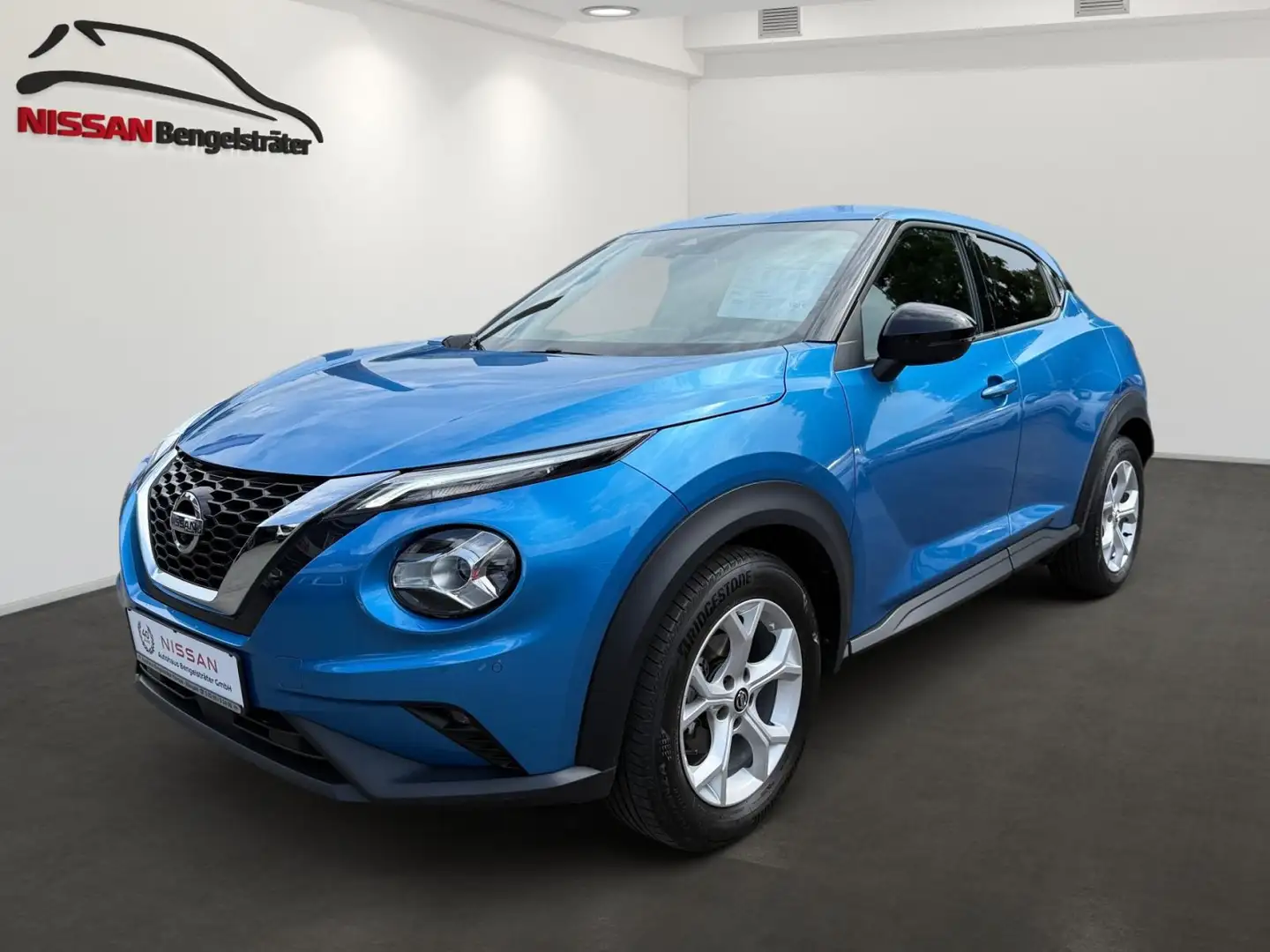 Nissan Juke 1.0 DIG-T N-Connecta Winter Blau - 2