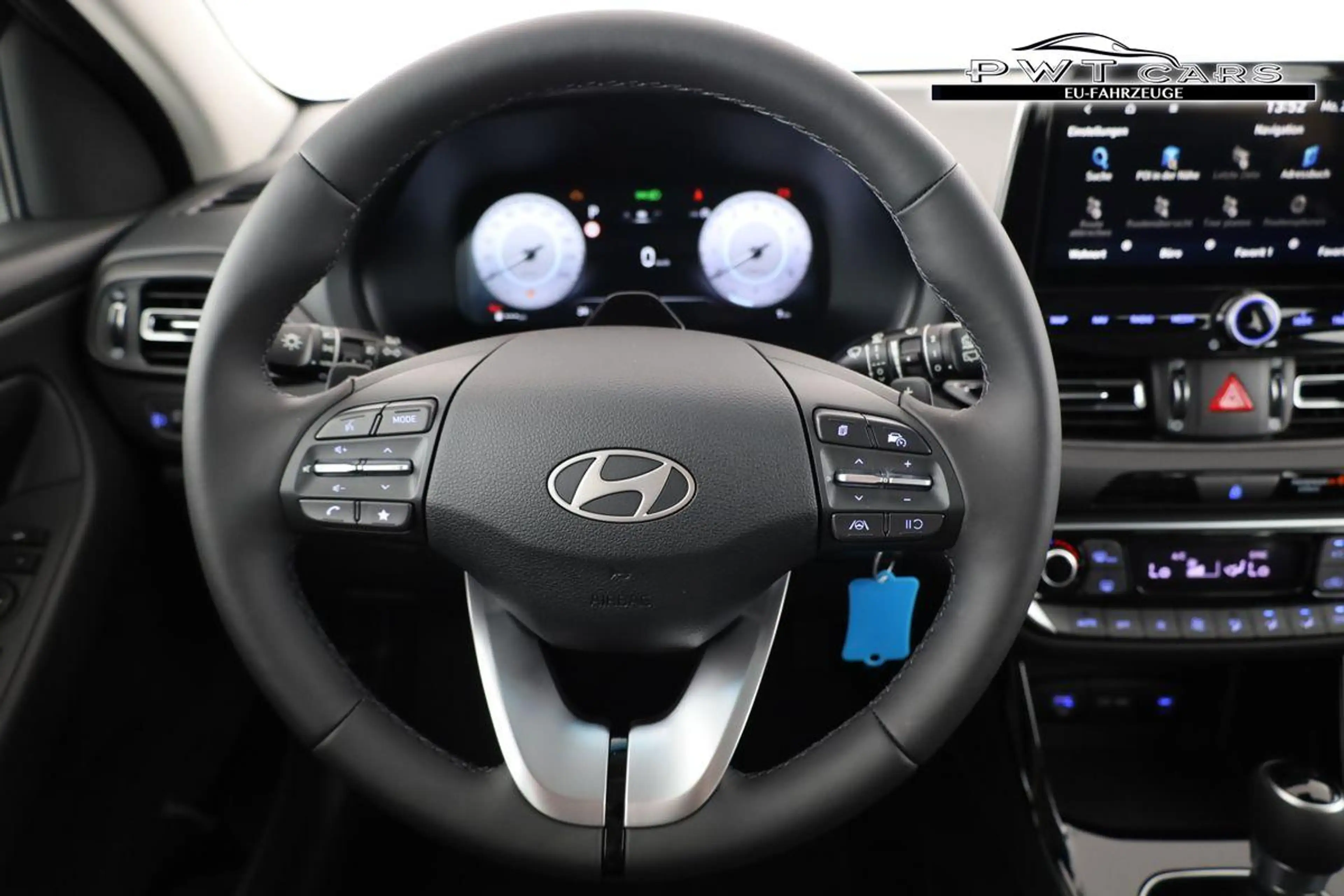 Hyundai i30 Kombi 1.6 T-GDI DCT, Navi, Kamera, 16-Zoll, 5 J... — photo 5
