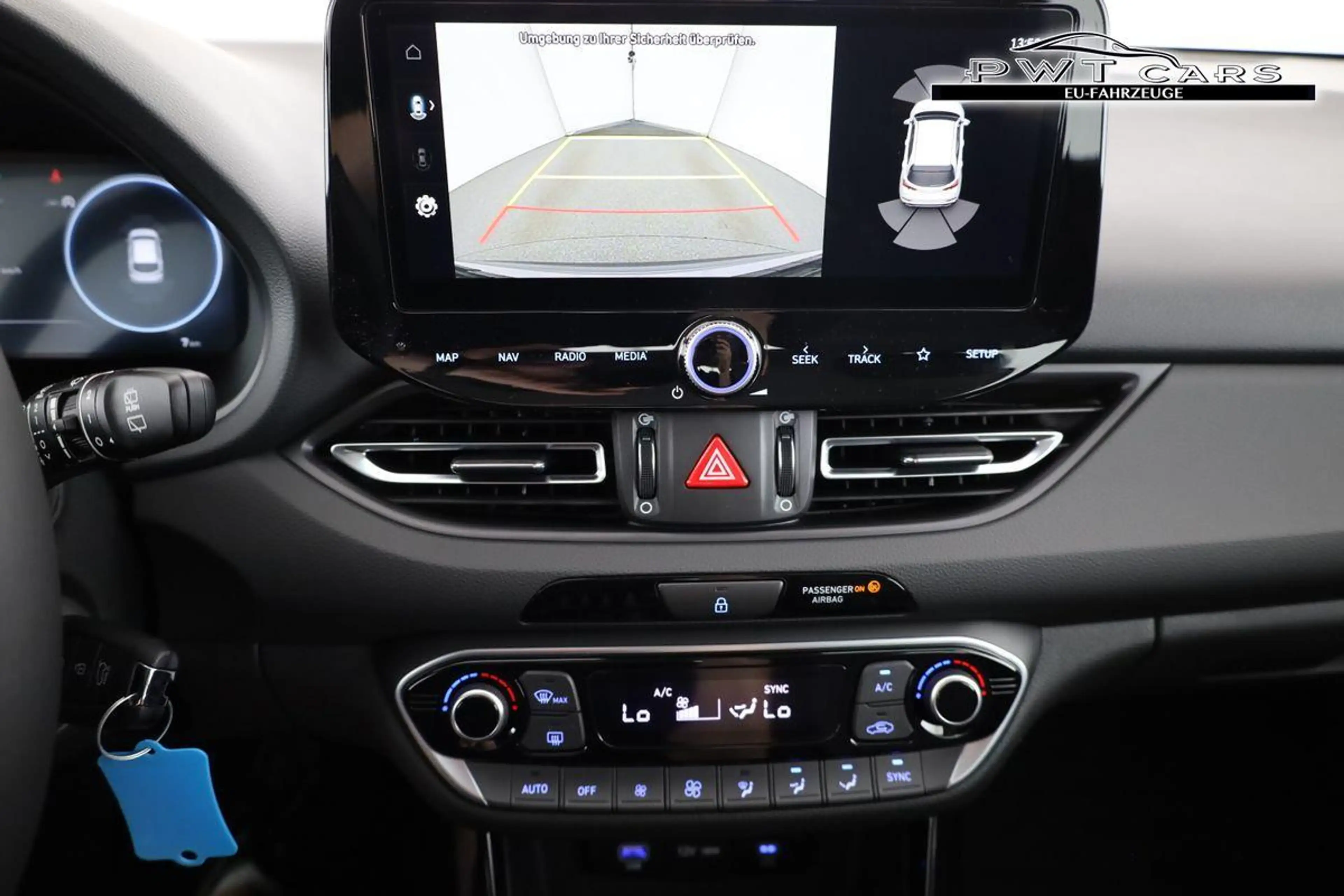 Hyundai i30 Kombi 1.6 T-GDI DCT, Navi, Kamera, 16-Zoll, 5 J... — photo 6