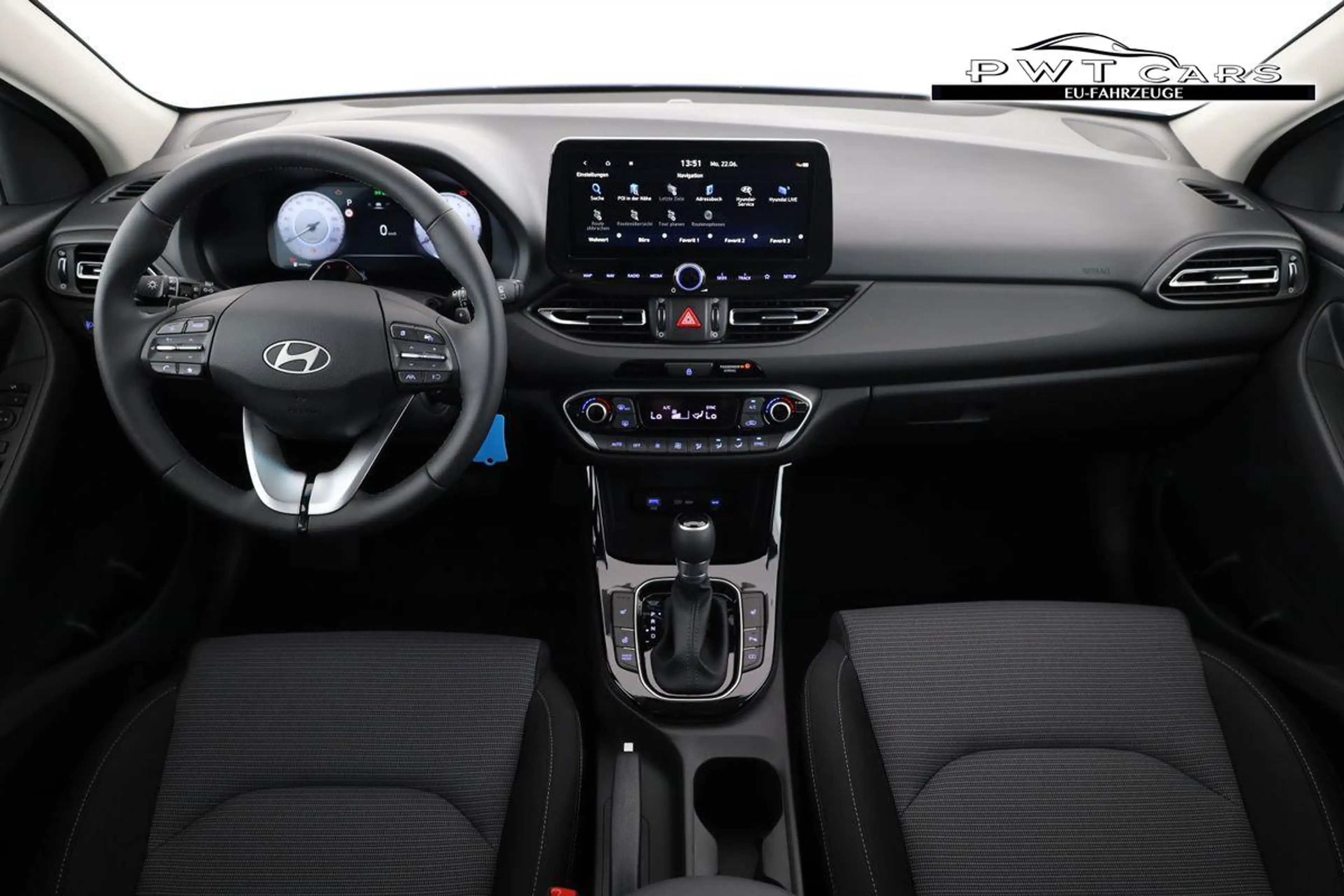 Hyundai i30 Kombi 1.6 T-GDI DCT, Navi, Kamera, 16-Zoll, 5 J... — photo 4