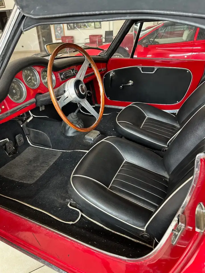 Alfa Romeo Spider 1.6 osso di seppa, foto 8