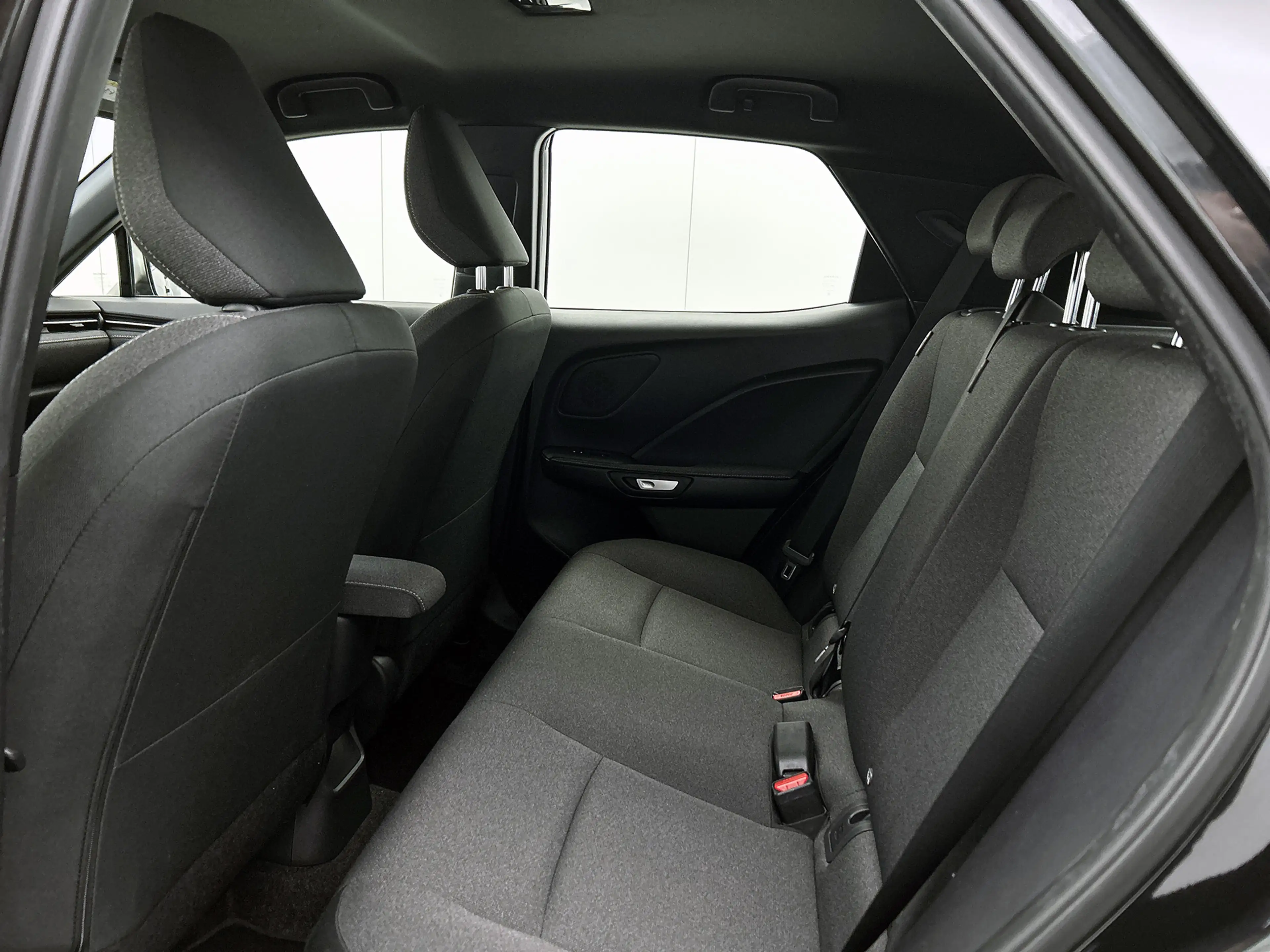 Lexus LBX 2WD | Adaptive Cruise Control | Climate Control | — photo 14