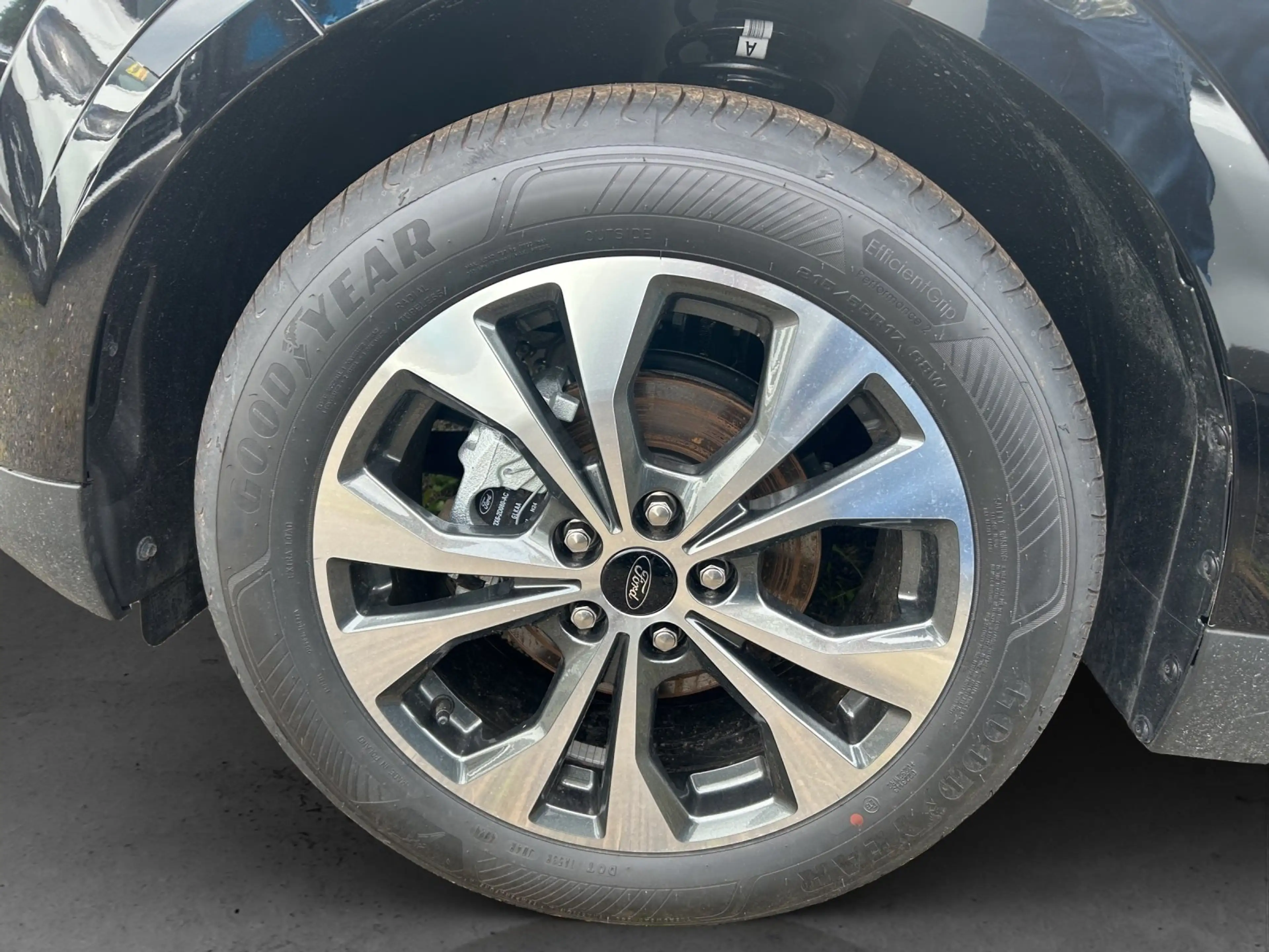 Ford Tourneo Courier 1,0 Ecoboost Titanium — photo 15