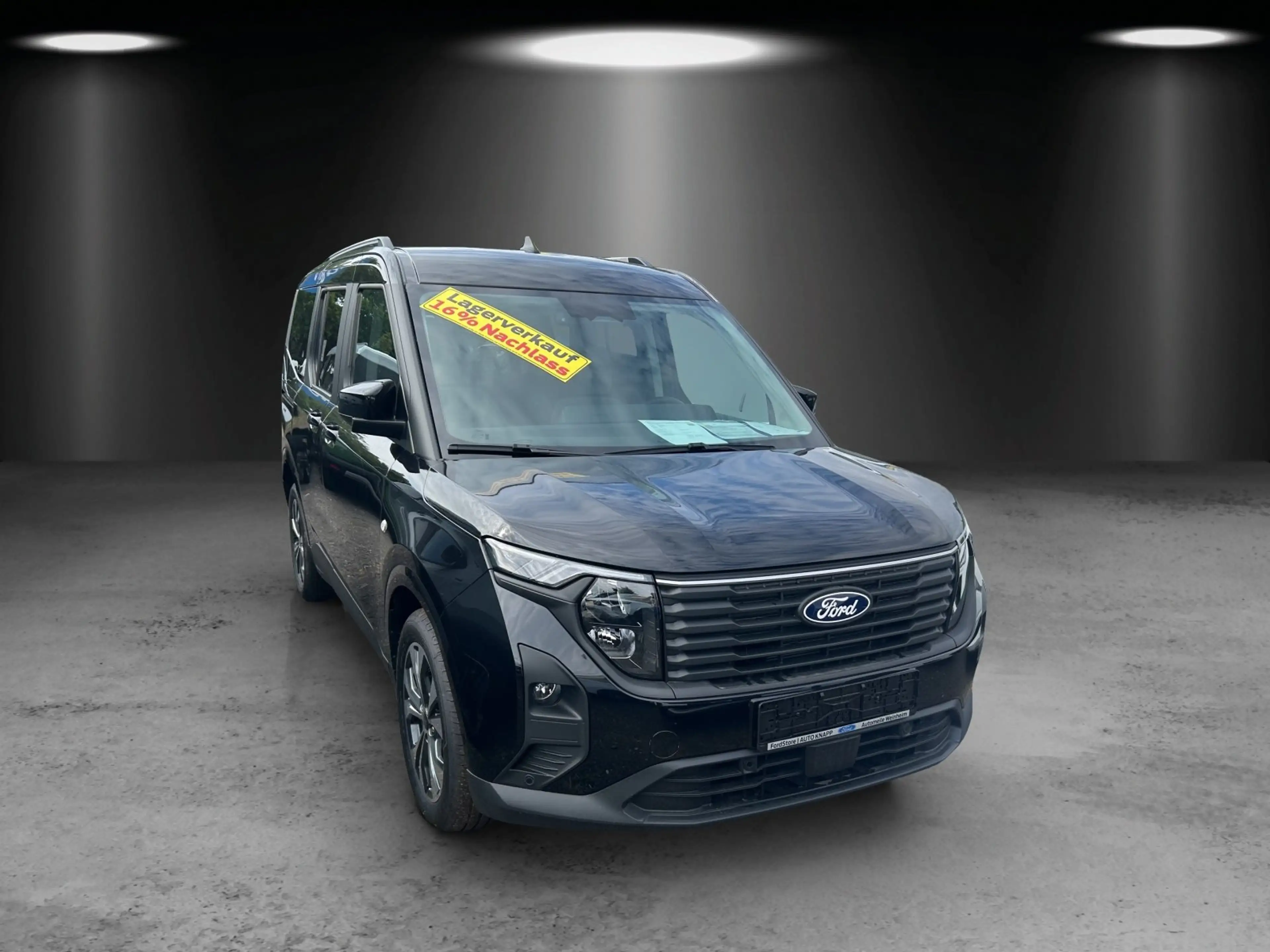 Ford Tourneo Courier 1,0 Ecoboost Titanium — photo 6