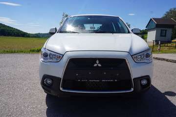 1.8DI-D 150 Invite 4WD