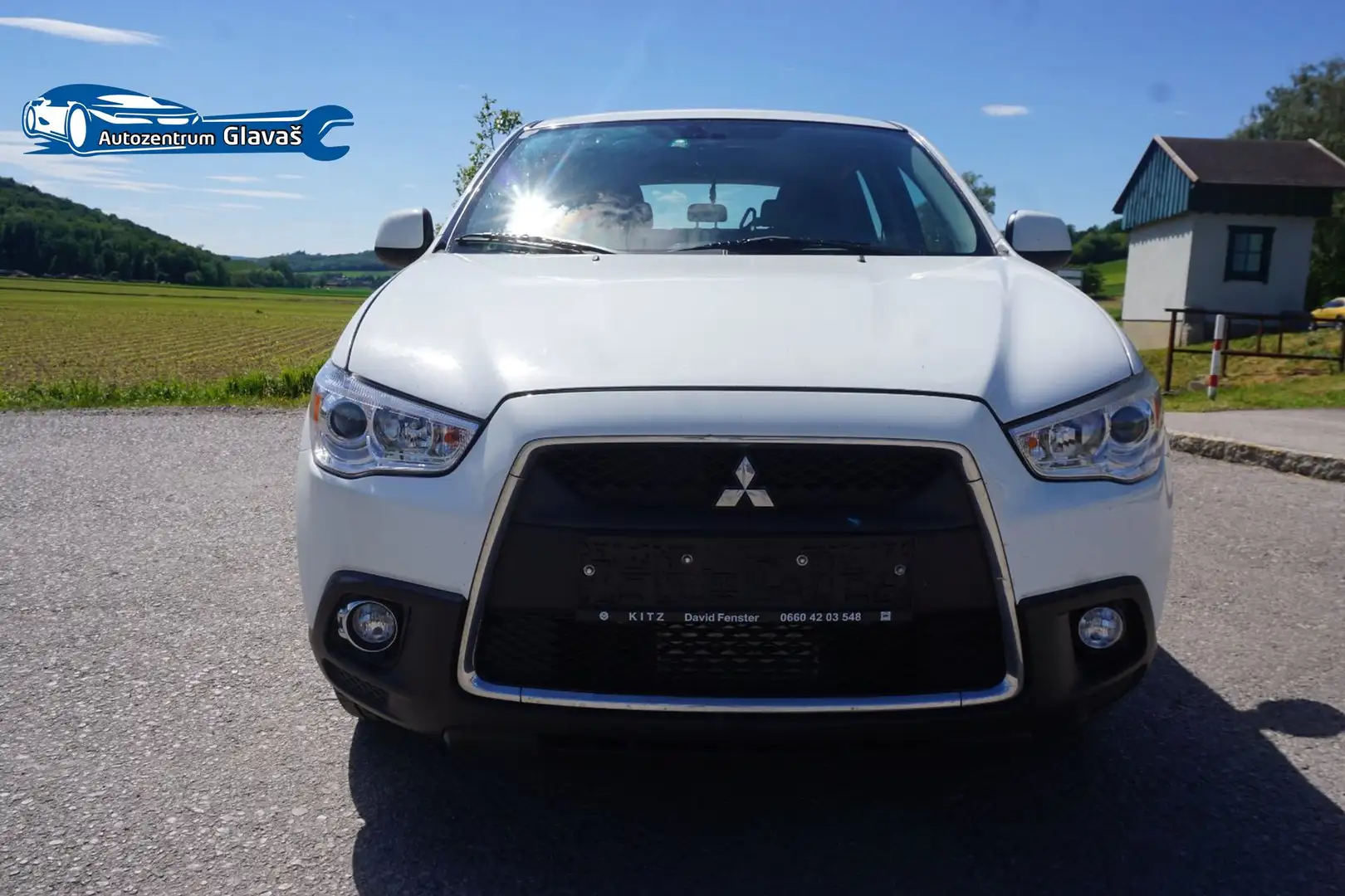 Mitsubishi ASX 1.8DI-D 150 Invite 4WD Weiß - 1