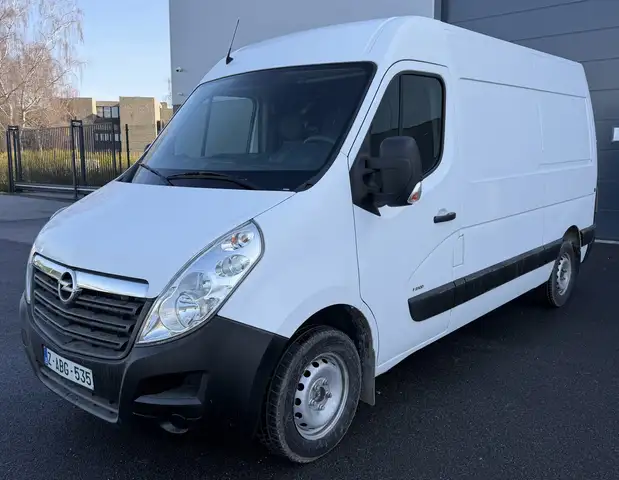 Opel Movano F3300 L2H2 2.3 CDTI 130 CH
