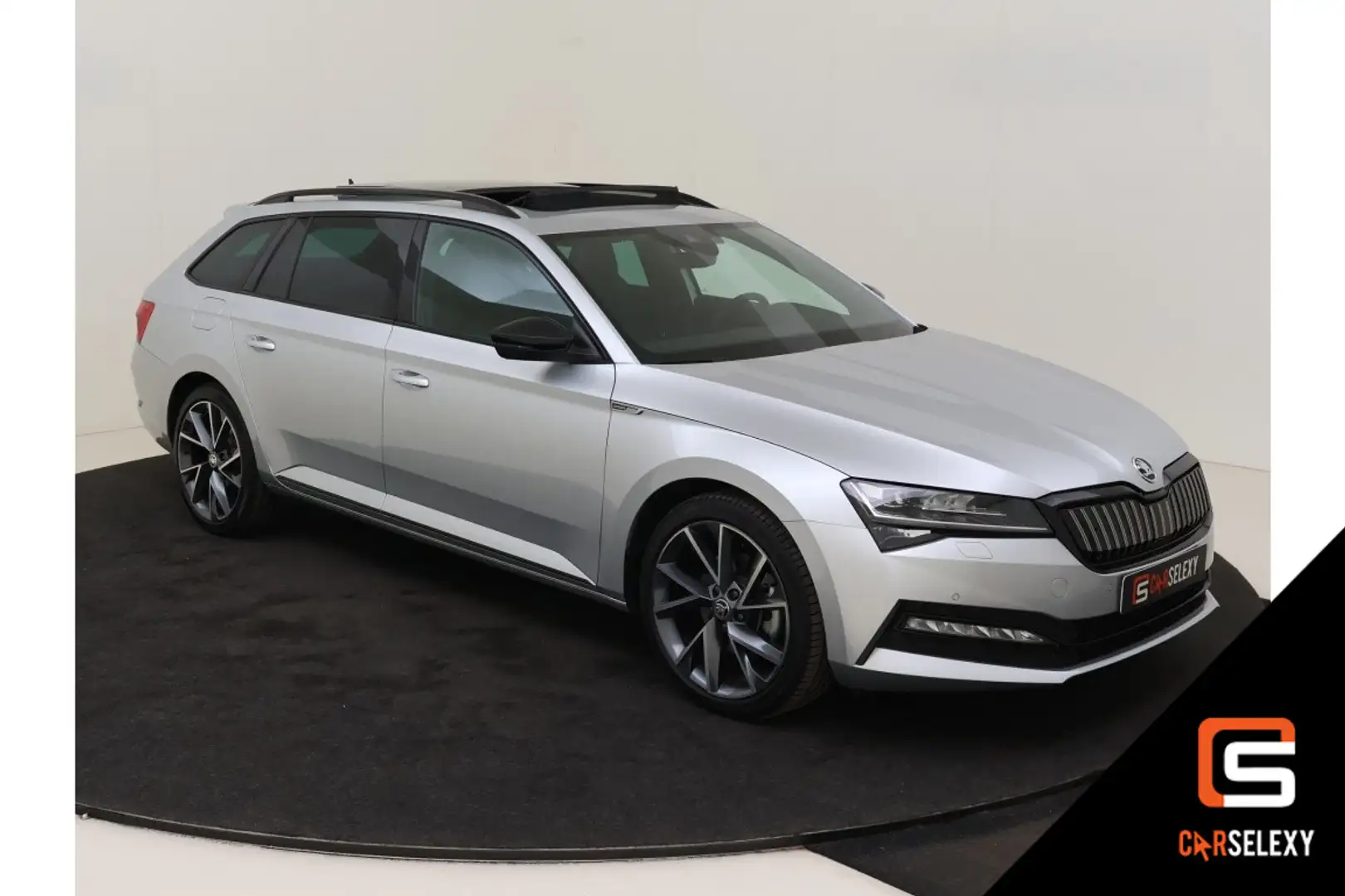 Skoda Superb Combi 1.4 TSI iV PHEV Sportline Business 218PK Kra Grijs - 1