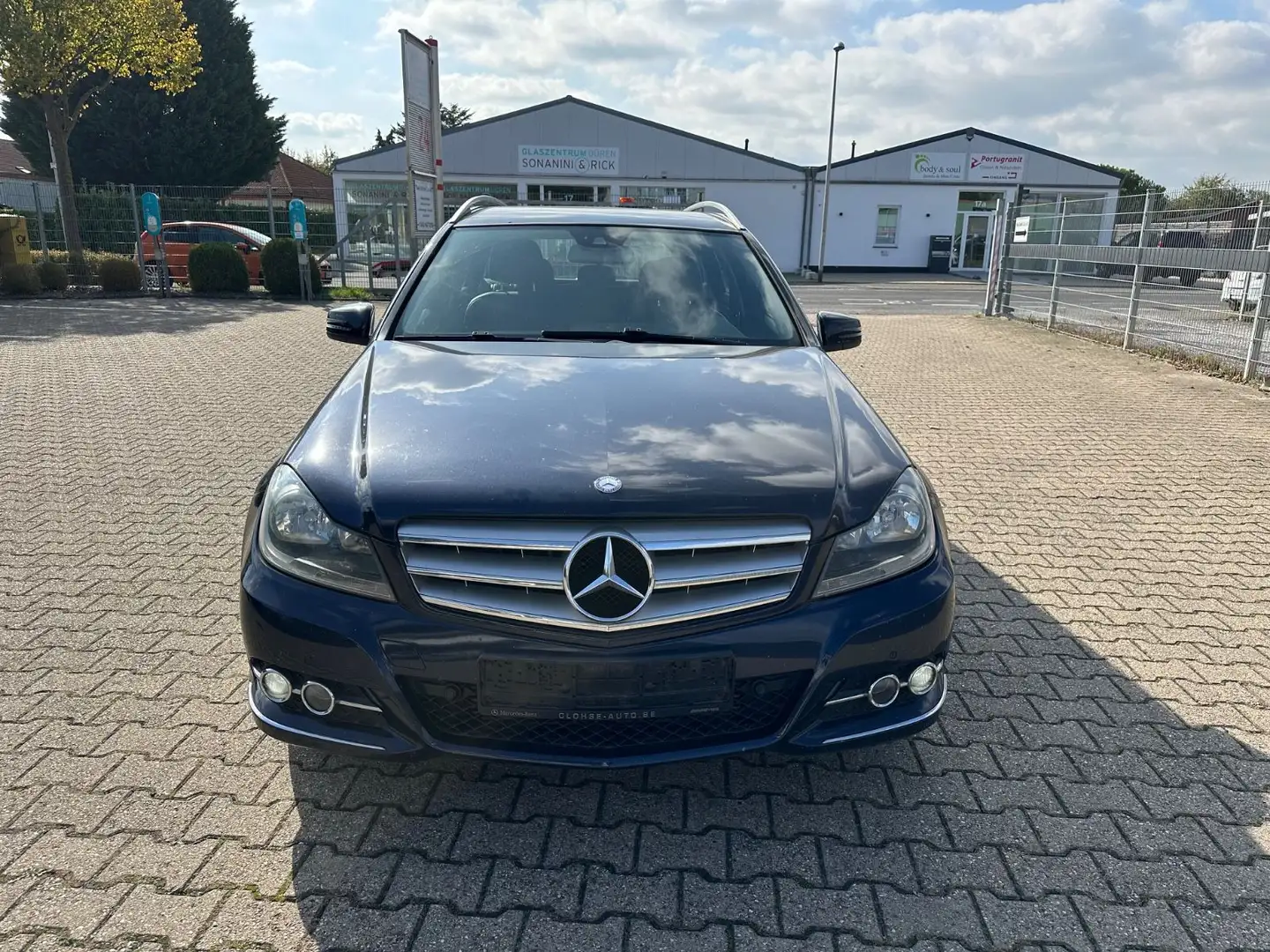 Mercedes-Benz C 200 T-Modell C 200 T CDI BlueEffic Modrá - 2
