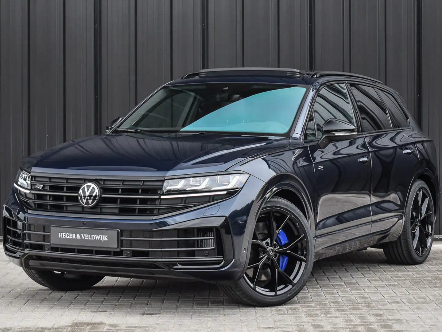 Volkswagen Touareg 3.0 TSi eHybrid 4MOTION R | HEAD-UP | DYNAUDIO | 3 Blauw - 2