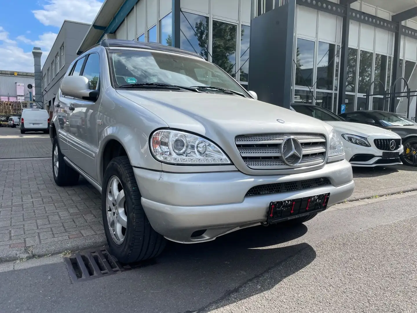 Mercedes-Benz ML 430 Grau - 1