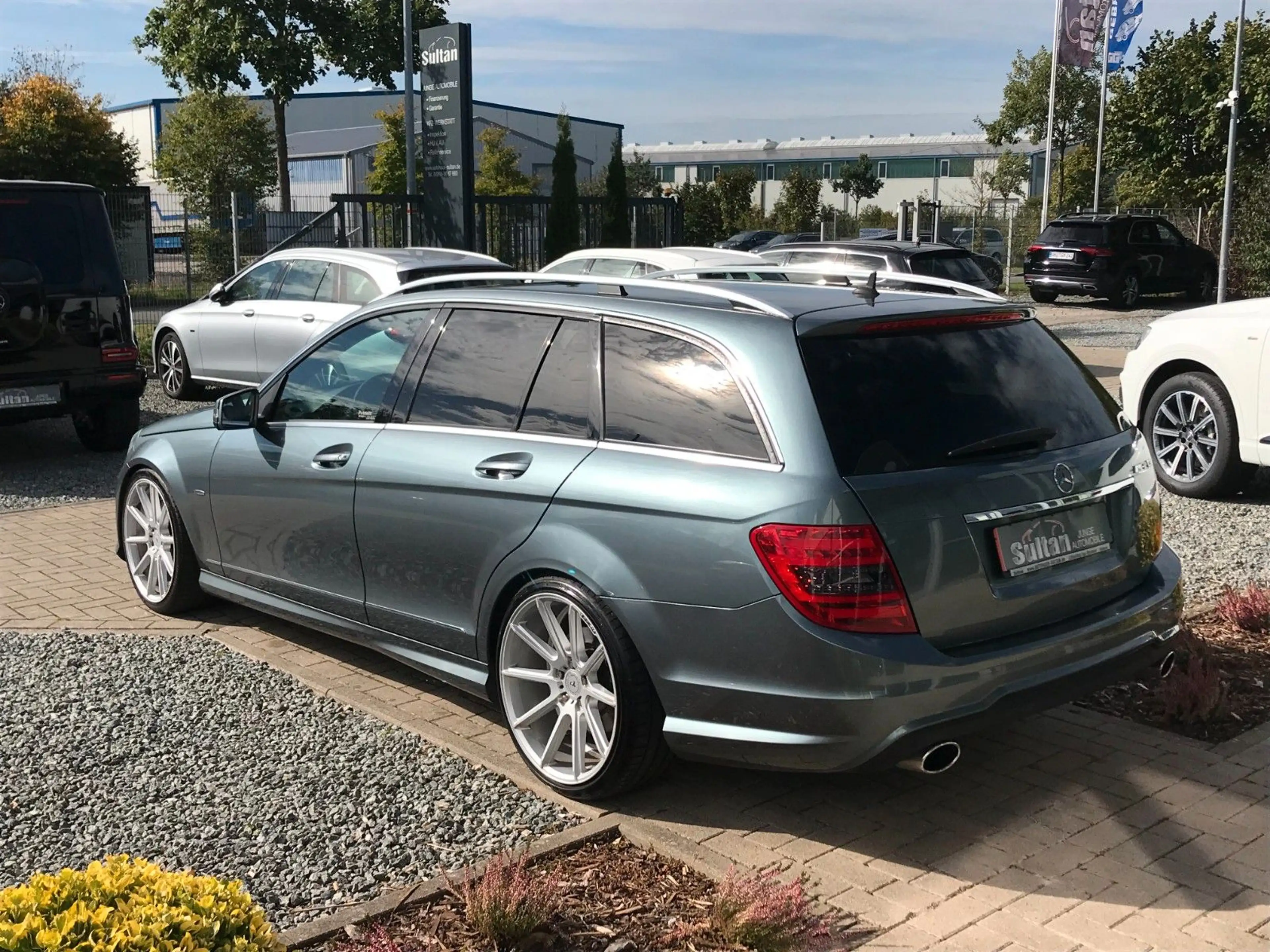 Mercedes-Benz C 250 BE CDI T  AMG 19" Ambiente Touchscreen — photo 5