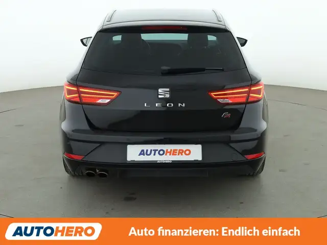 Seat Leon view 5