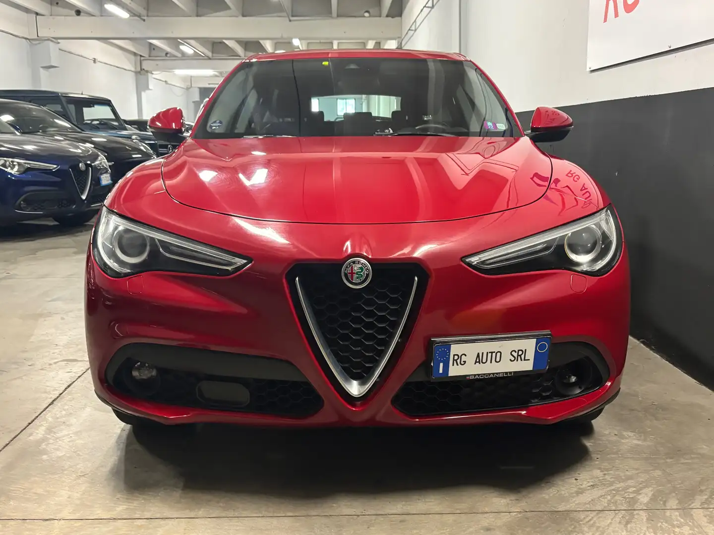 Alfa Romeo Stelvio TD RWD 160 CV  AT8 Rouge - 2