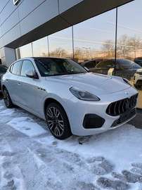 GT *Sonderlackierung* Maserati Regensburg