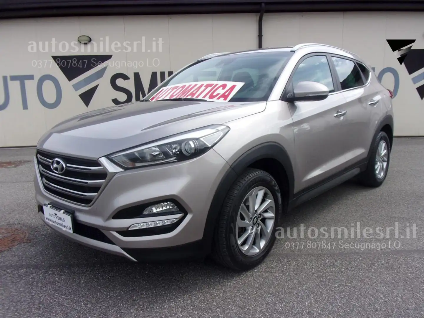 Hyundai TUCSON 1.7 CRDi DCT XPossible Beige - 1
