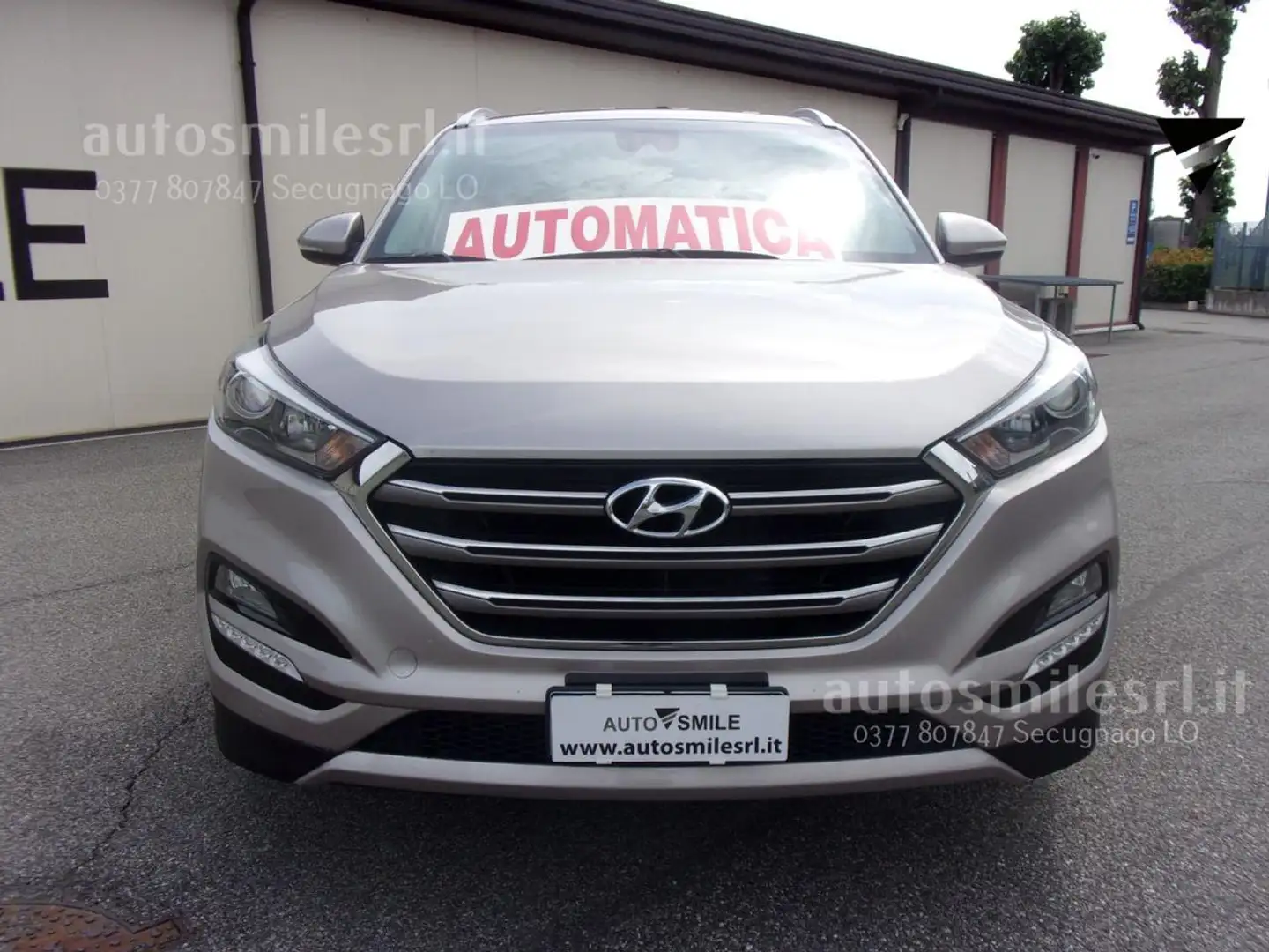 Hyundai TUCSON 1.7 CRDi DCT XPossible Beige - 2