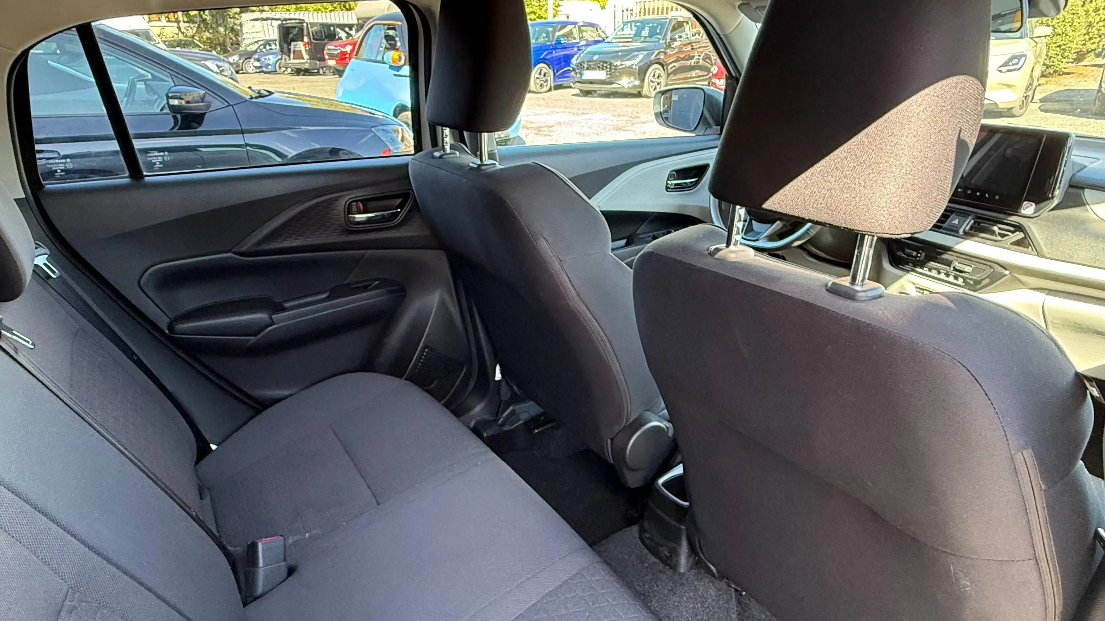 Suzuki Swift Swift 1.2 Dualjet Hybrid CVT Comfort — photo 13