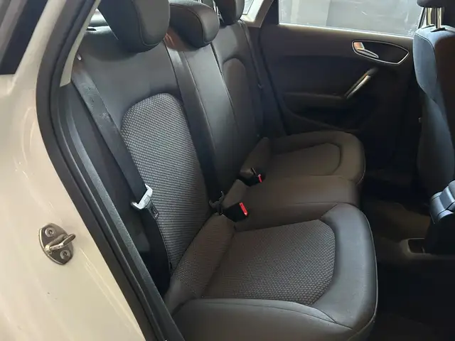 Audi A1 view 10