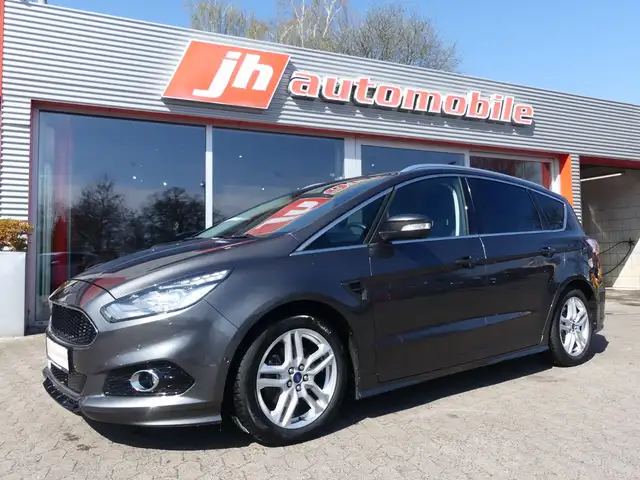 Ford S-Max S-MAX Titanium Automatik*Navi*SHZ*Tempomat