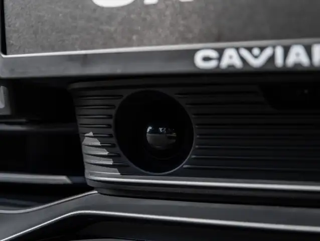 Porsche Taycan view 14