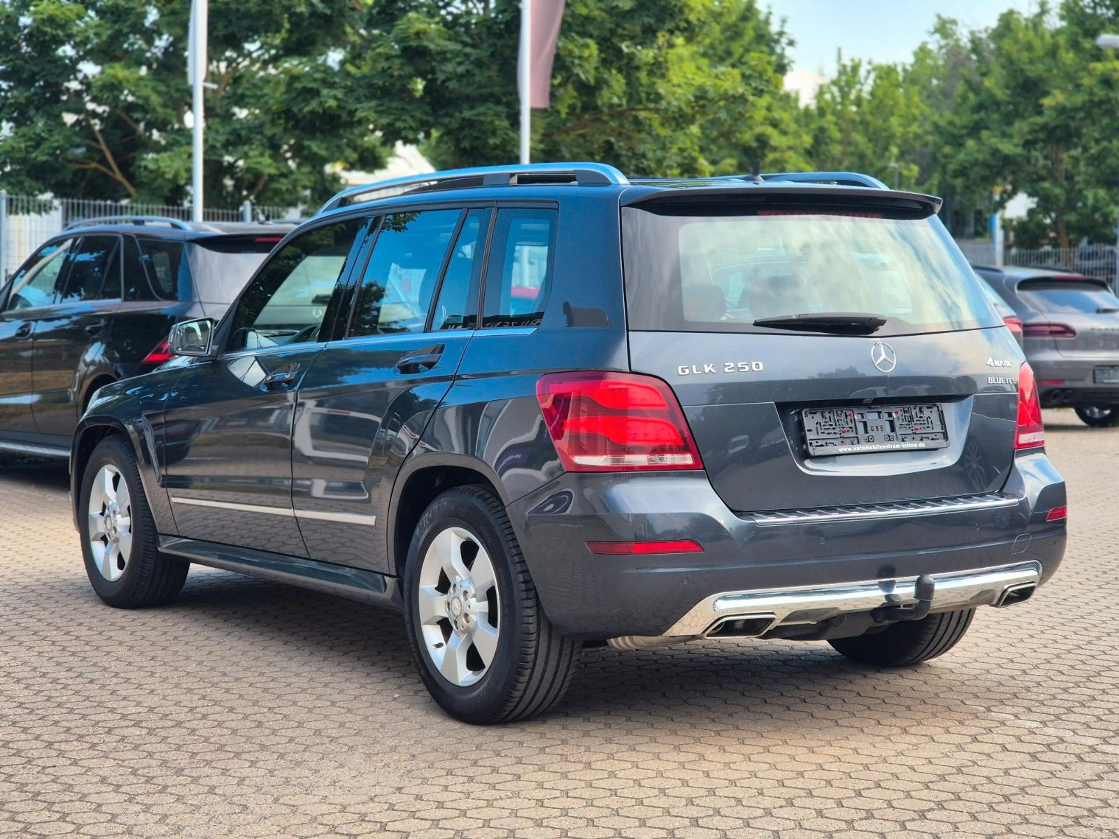 Mercedes-Benz GLK 250 CDI 4Matic BlueTec Bi-Xenon Navi AHK — photo 7