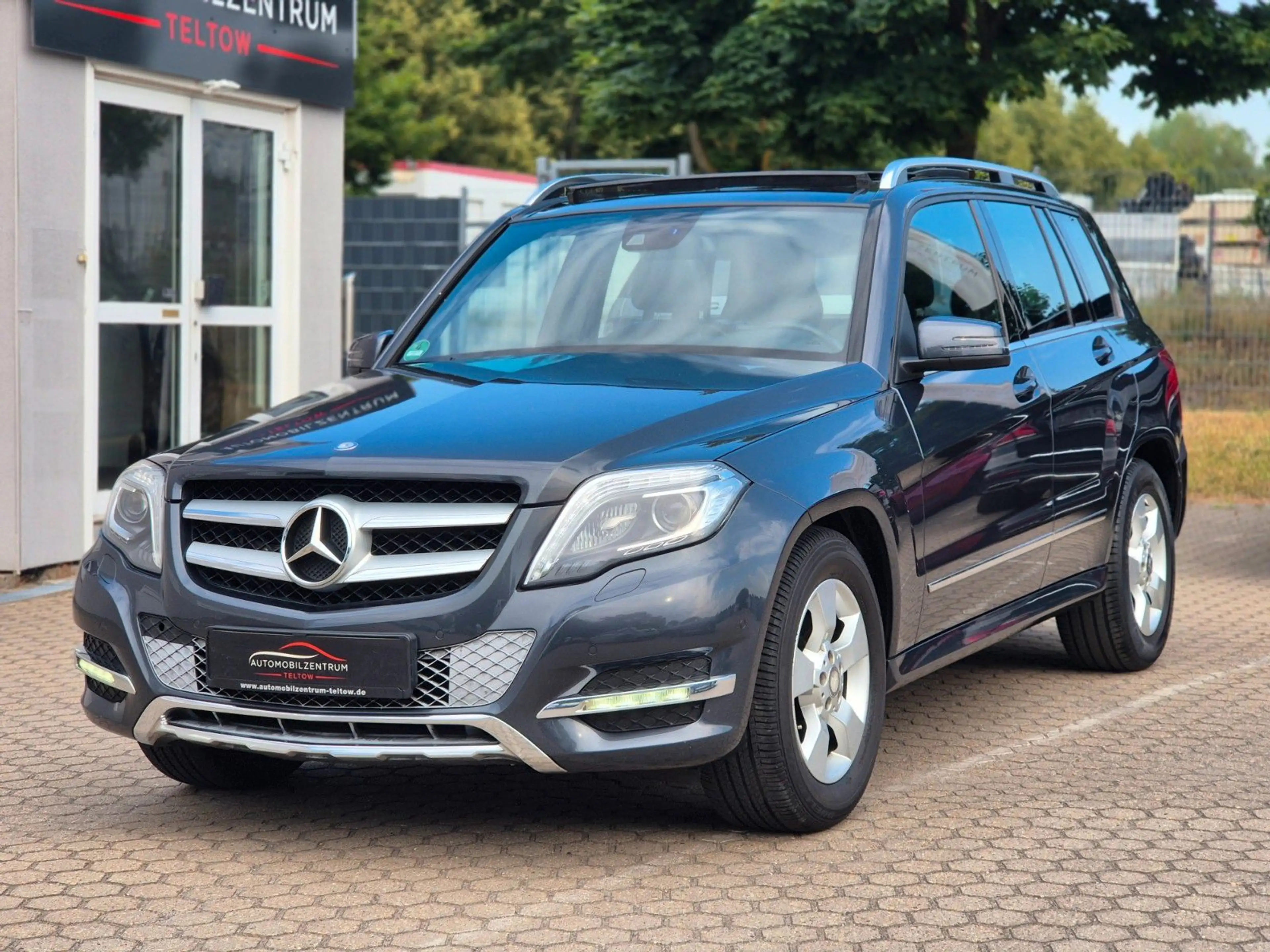 Mercedes-Benz GLK 250 CDI 4Matic BlueTec Bi-Xenon Navi AHK — photo 2