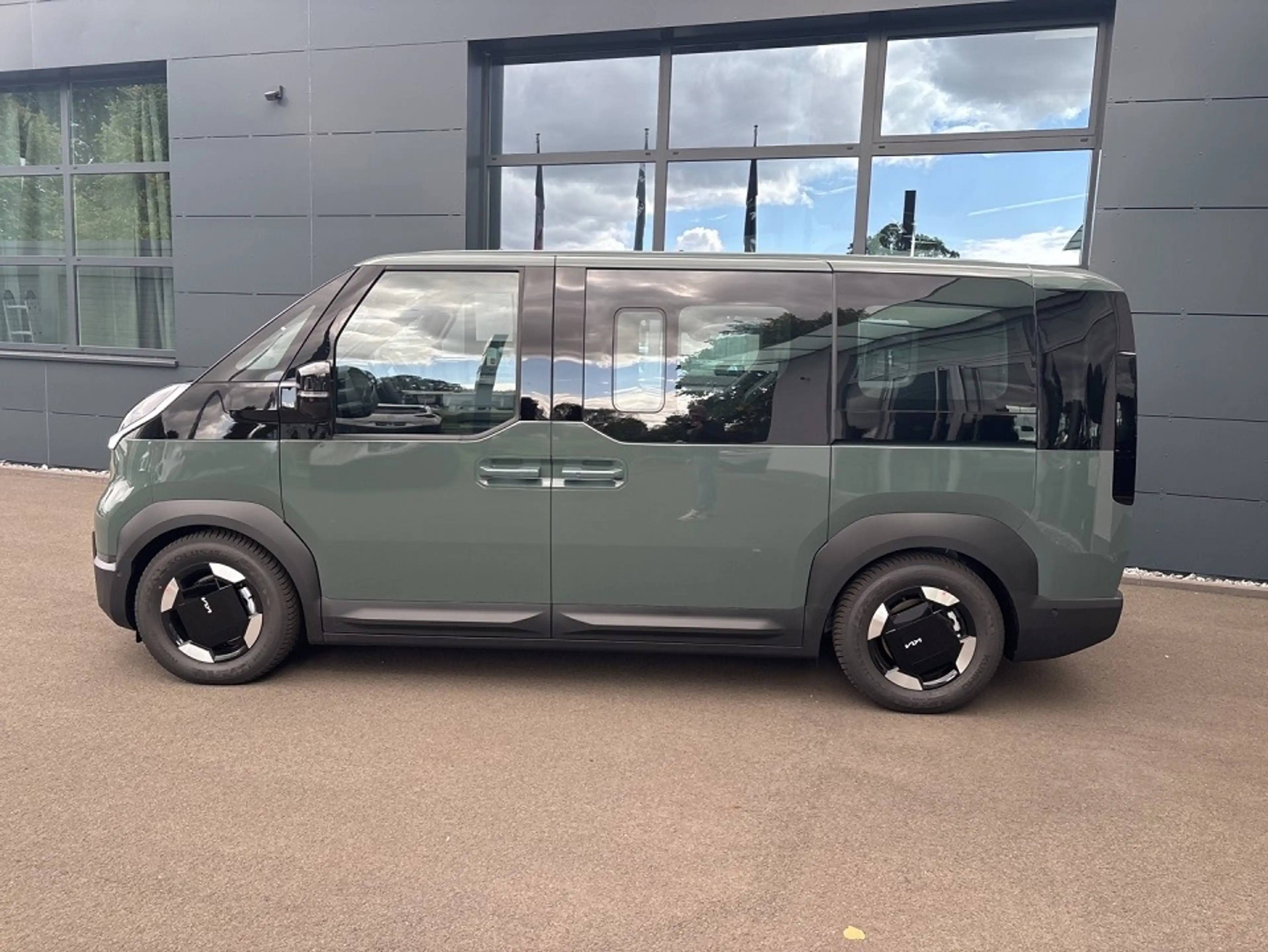Kia PV5 Passenger 2-3-0 71.2 ELITE WP SMP PP SP AW — photo 5