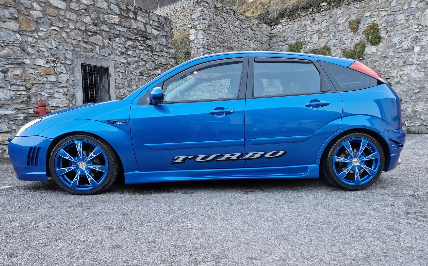 Ford Focus 5p 1.8 tdci Ghia - 2