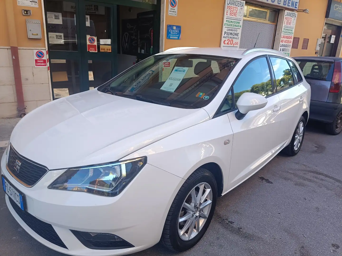 SEAT Ibiza ST 1.4 tdi cr Connect 90cv - 1