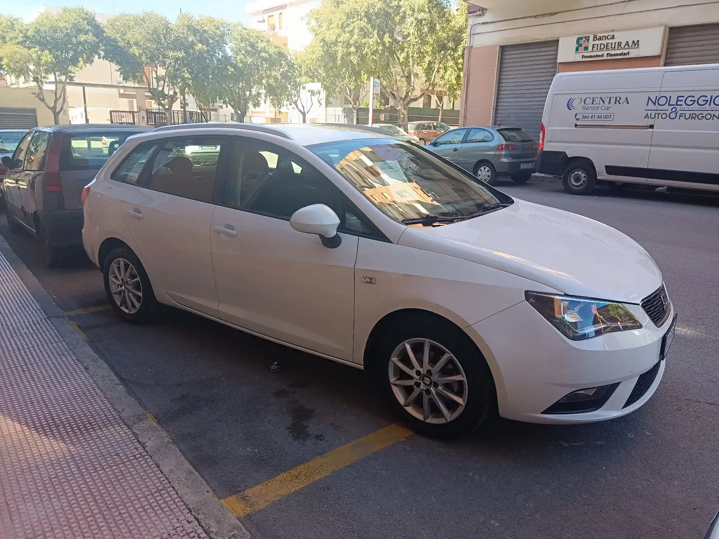 SEAT Ibiza ST 1.4 tdi cr Connect 90cv - 2