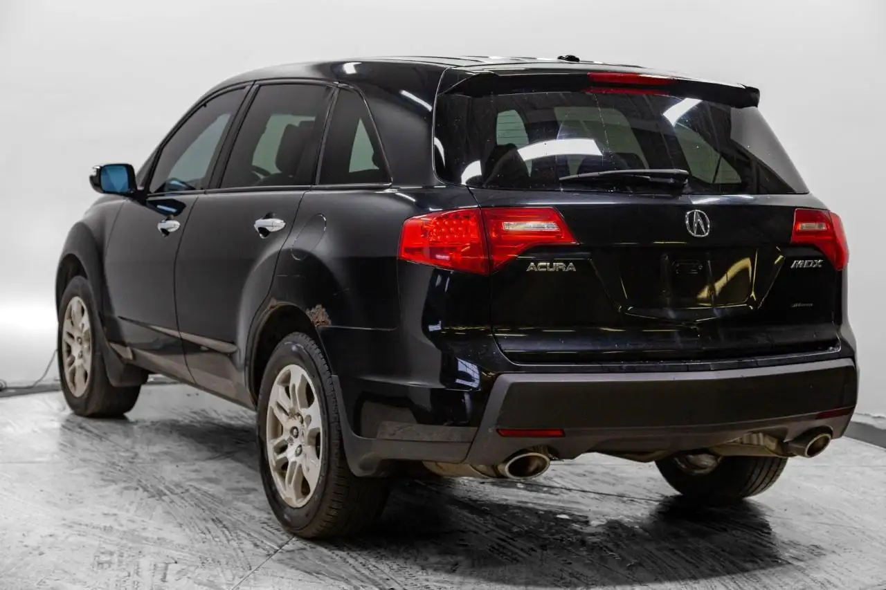 Acura MDX снимка Acura MDX