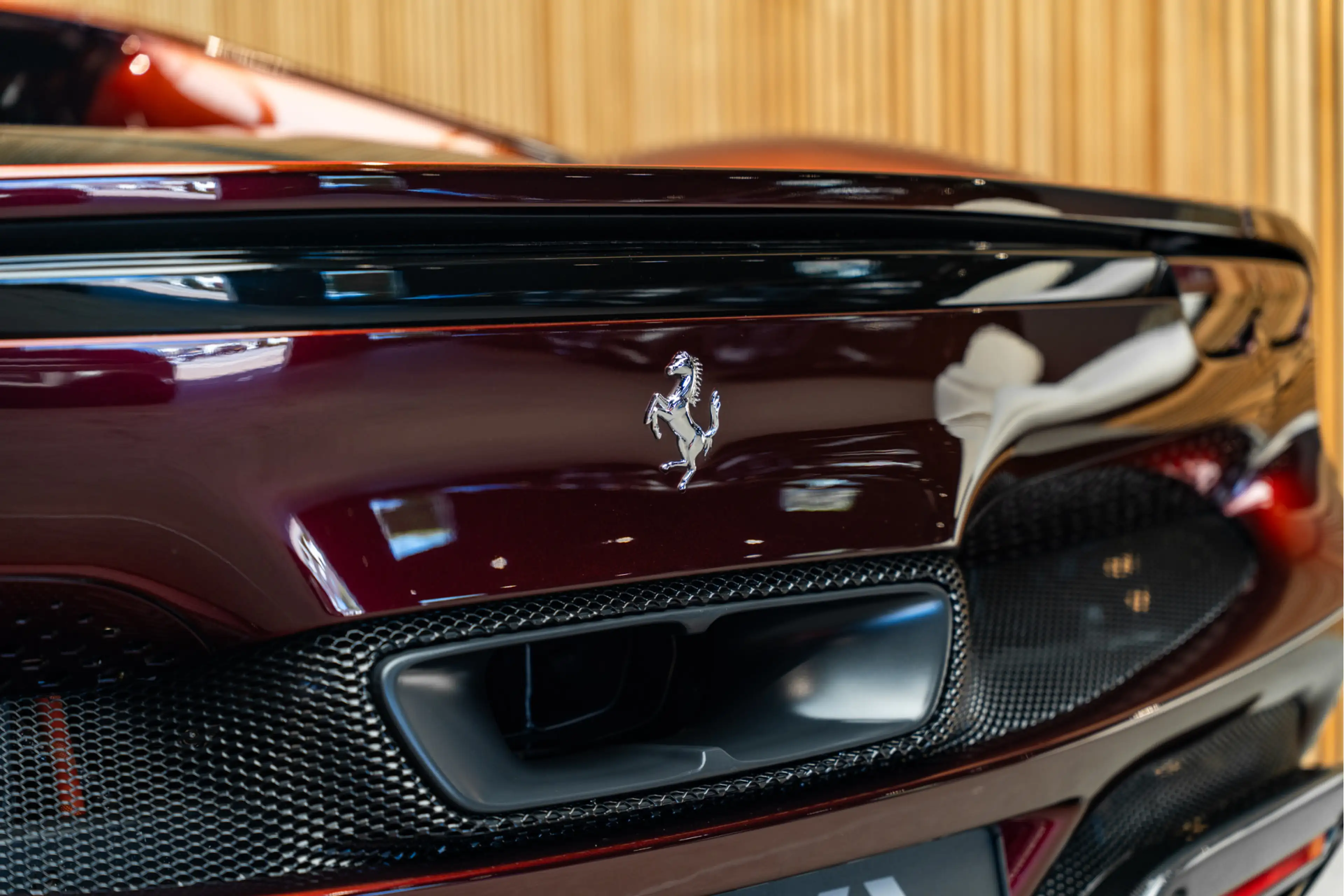 Ferrari 296 GTB TAILOR MADE CAVALCADE EDITION 3.0 V6 Painted Strip — photo 20