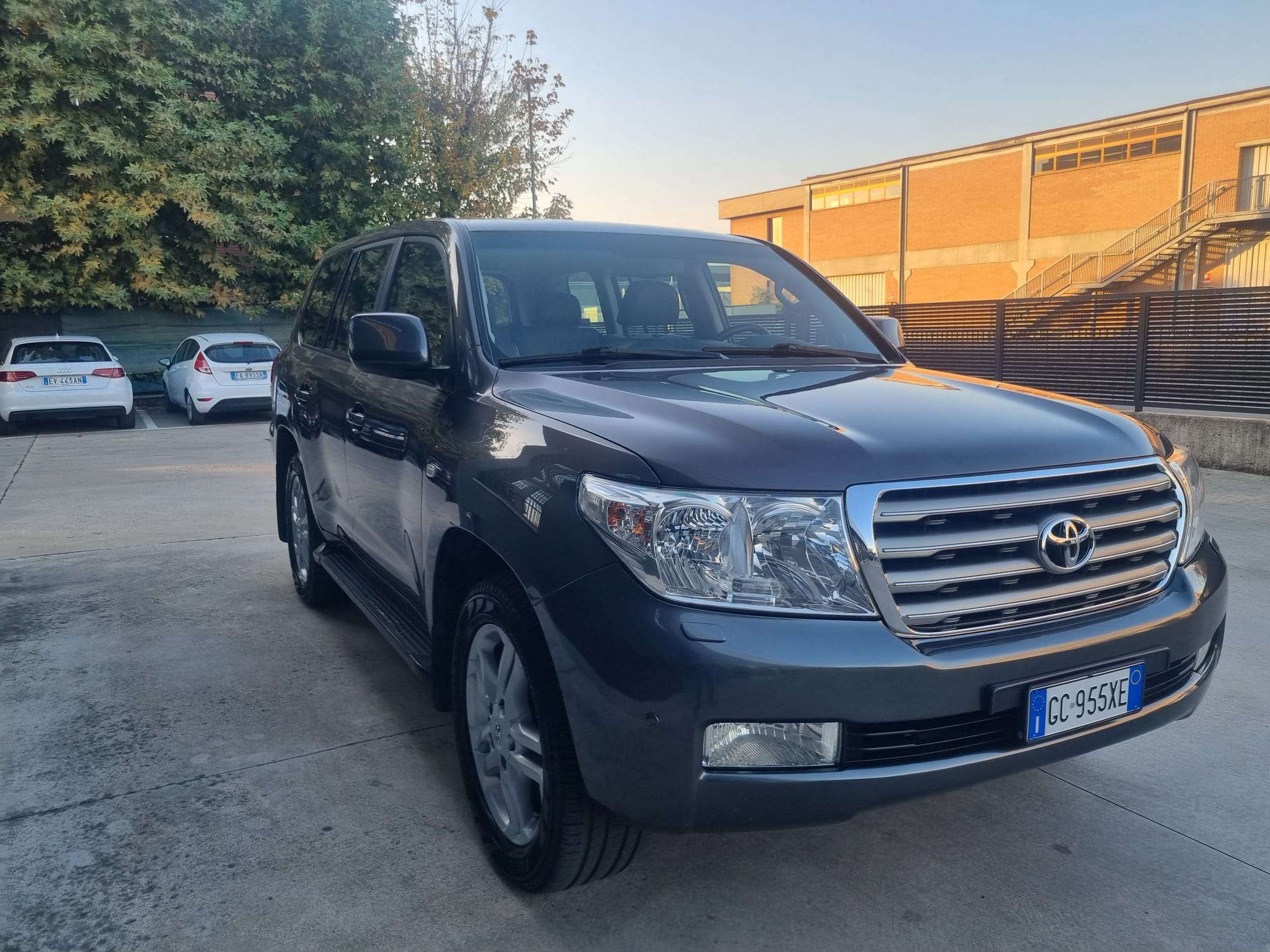 Toyota Land Cruiser