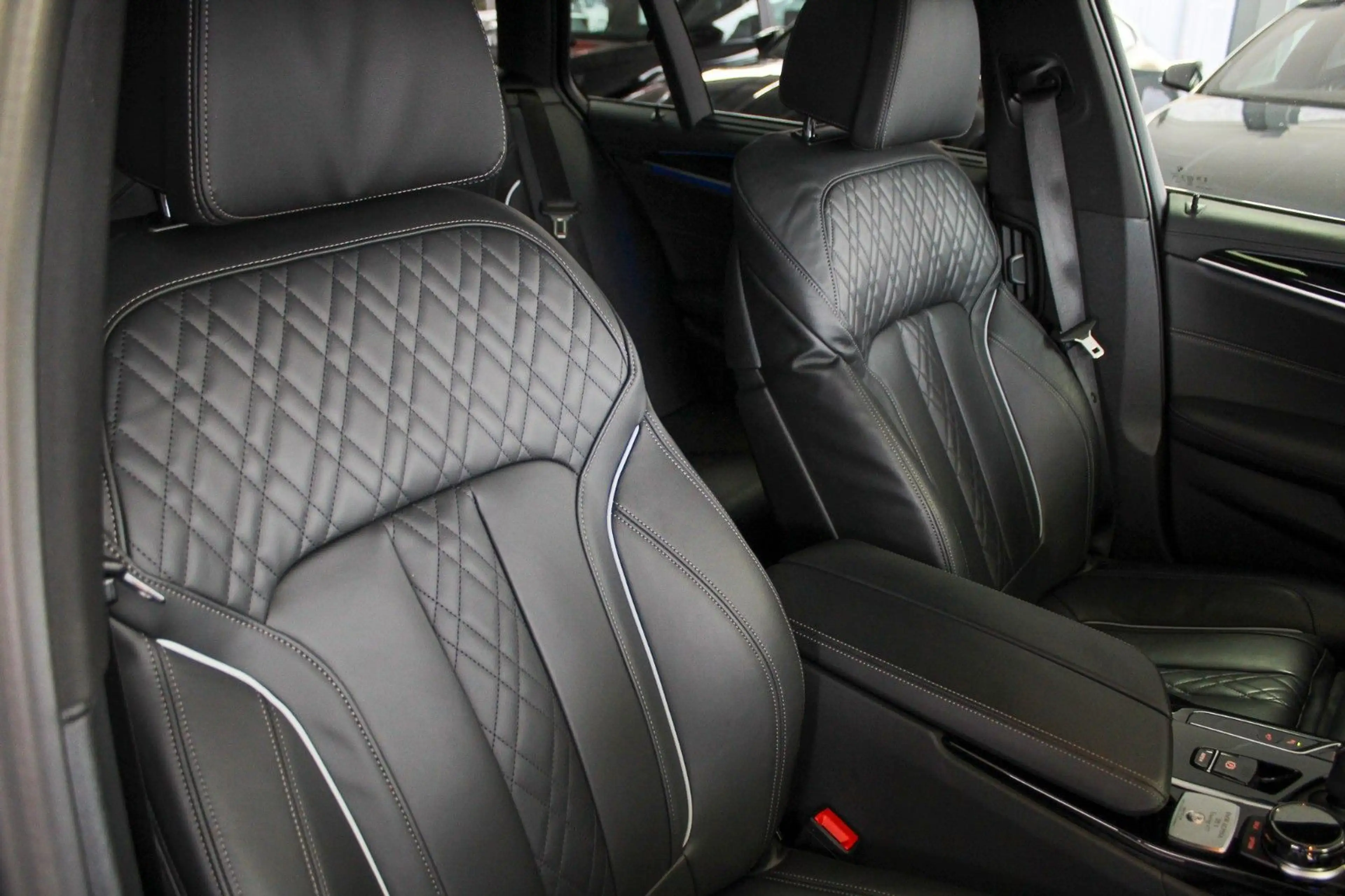 Alpina D5 S Touring xDrive Laser Pano 360° VOLL 1.Hand — photo 11