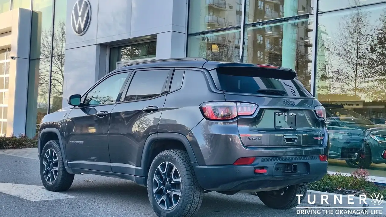 Jeep Compass photo Jeep Compass
