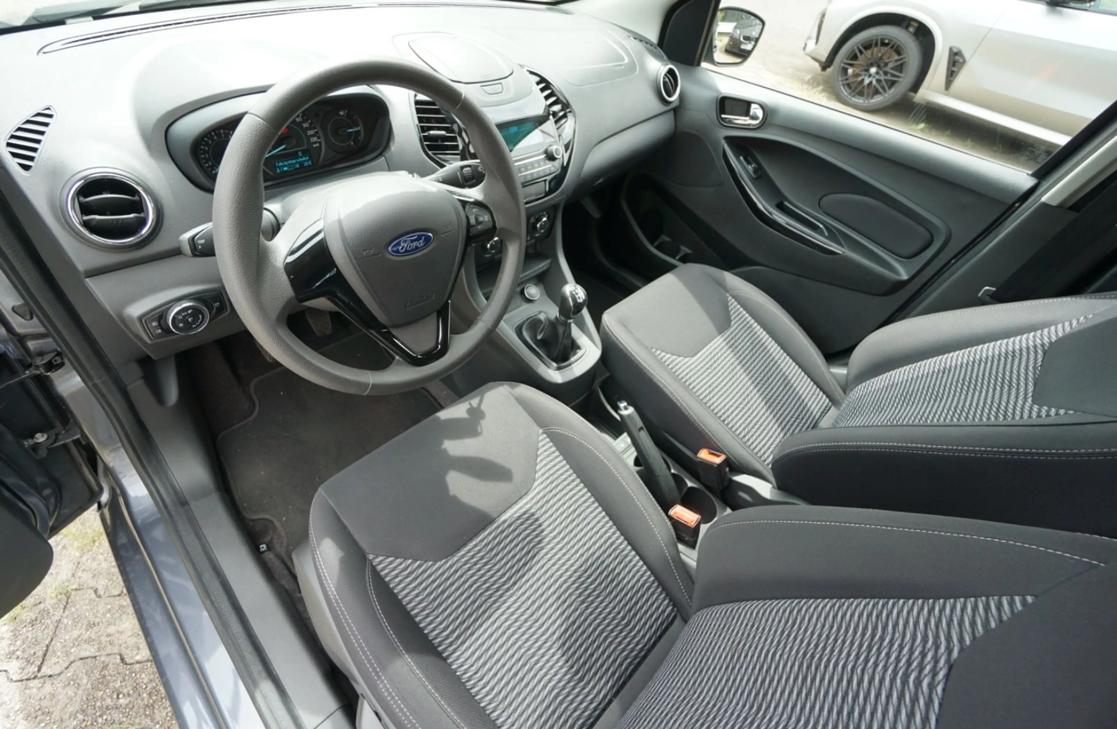 Ford Ka/Ka+ KA+ Basis — photo 10