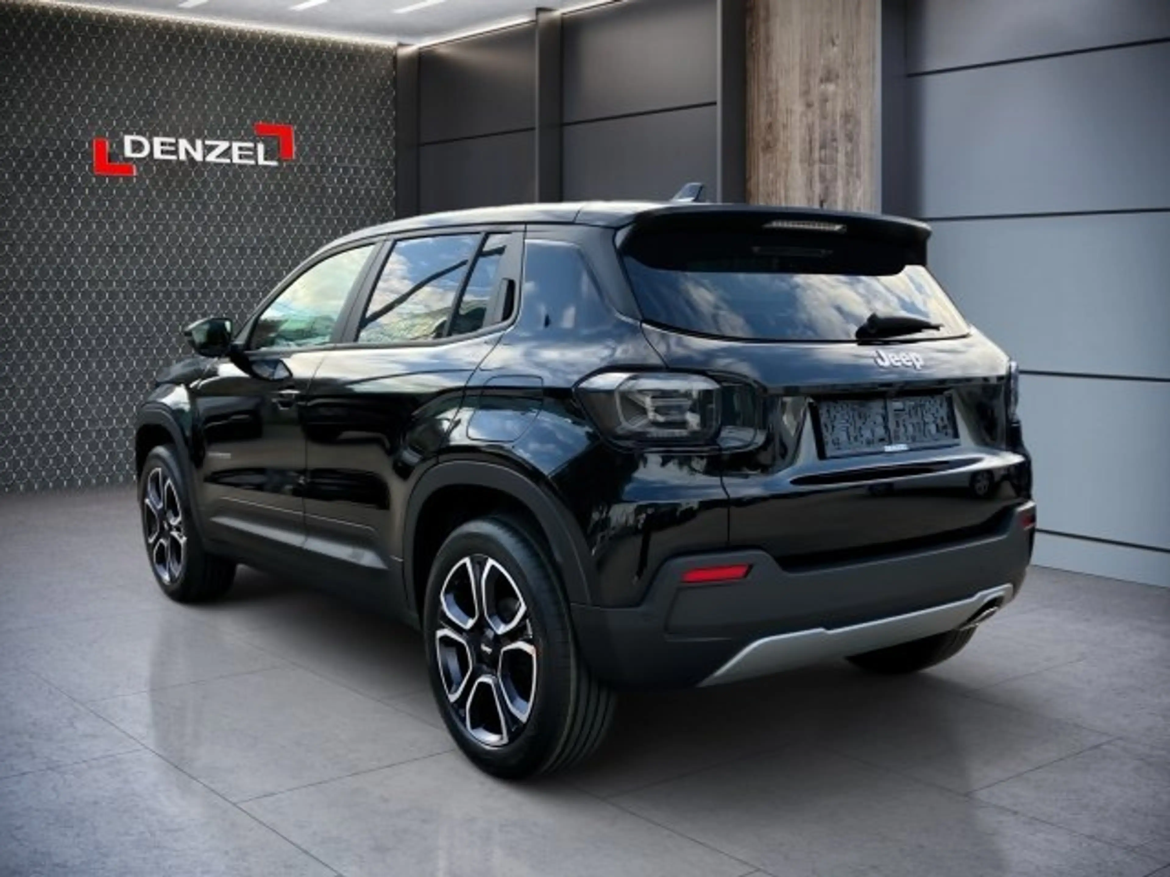 Jeep Avenger MHEV MY25 1.2 e-DCT6 e-Hybrid Altitude — photo 3